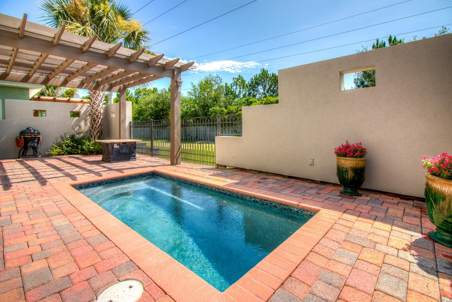 CALUSA BAY S/D - Residential