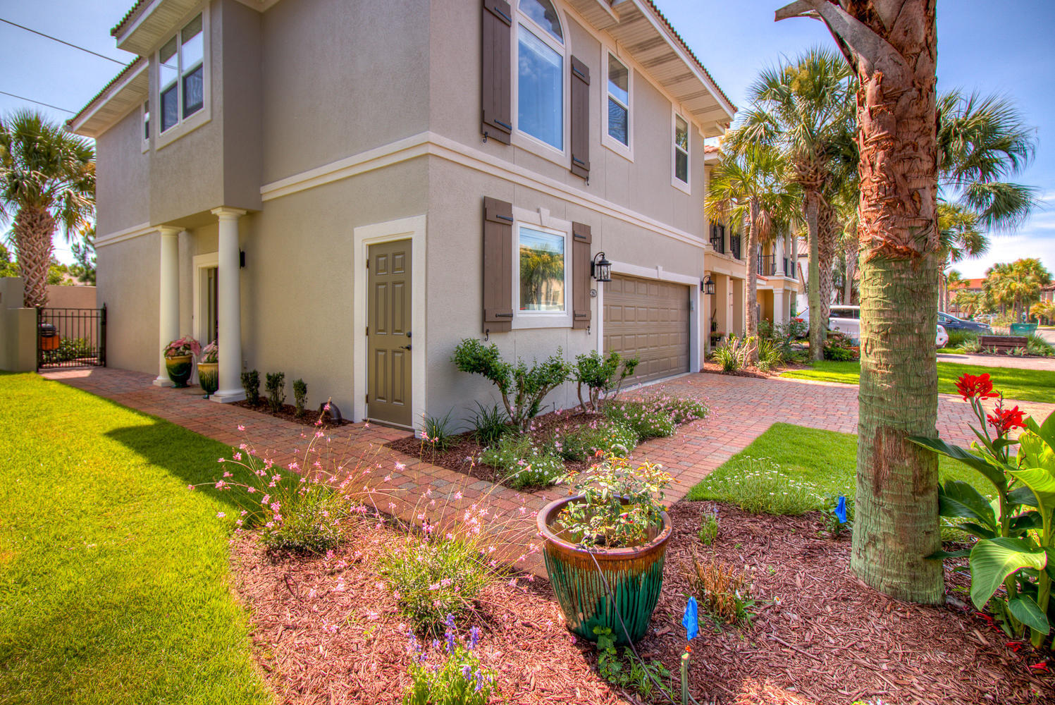 CALUSA BAY S/D - Residential