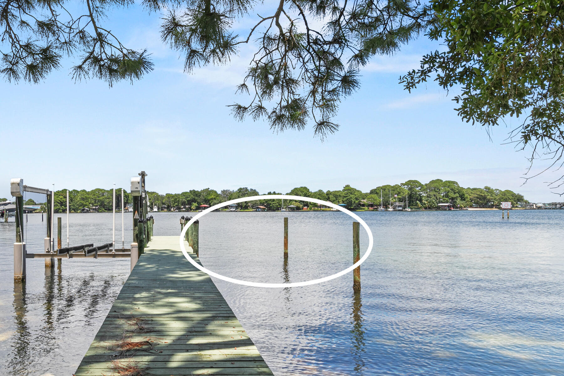 MOORINGS PH 2 - Residential