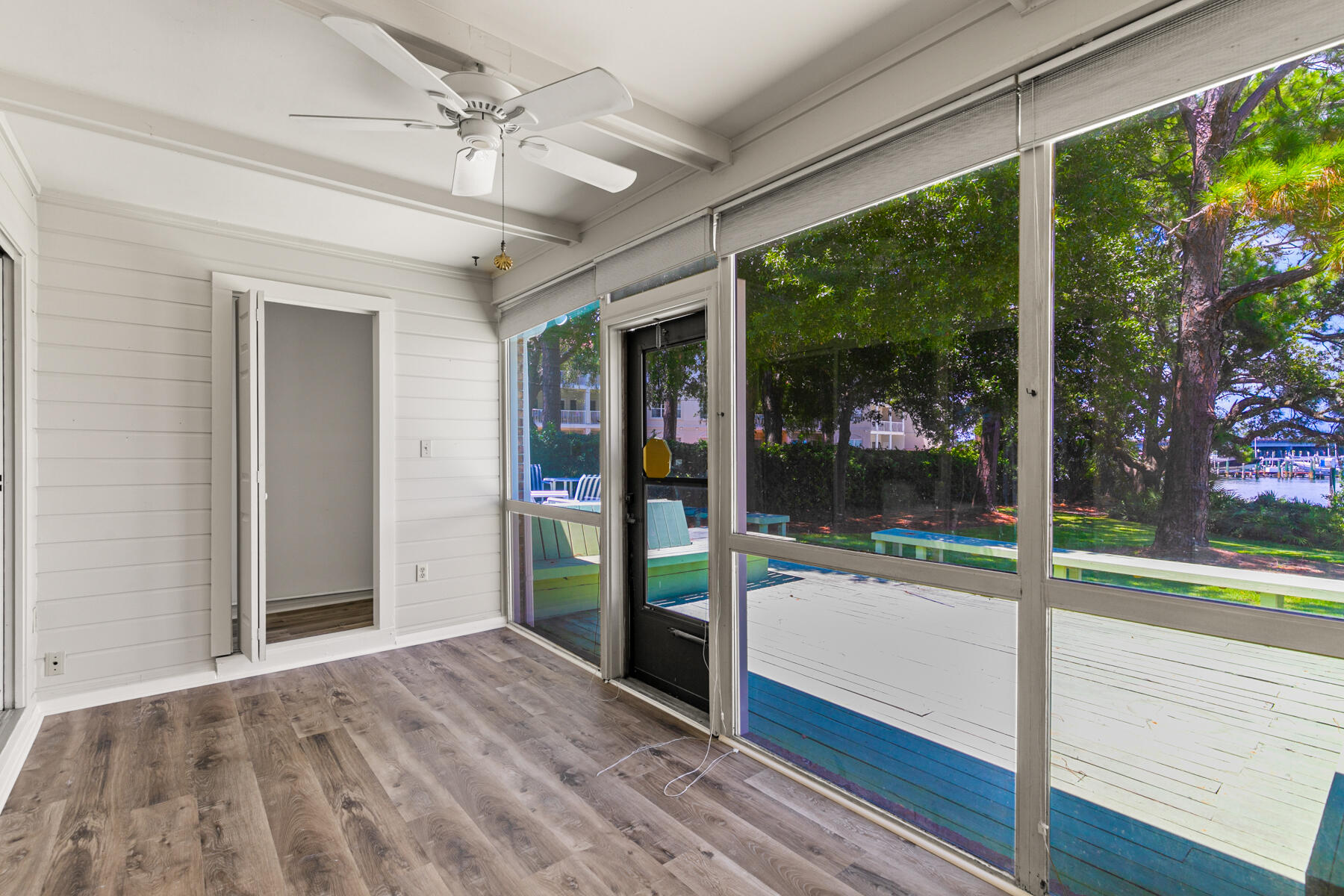 MOORINGS PH 2 - Residential