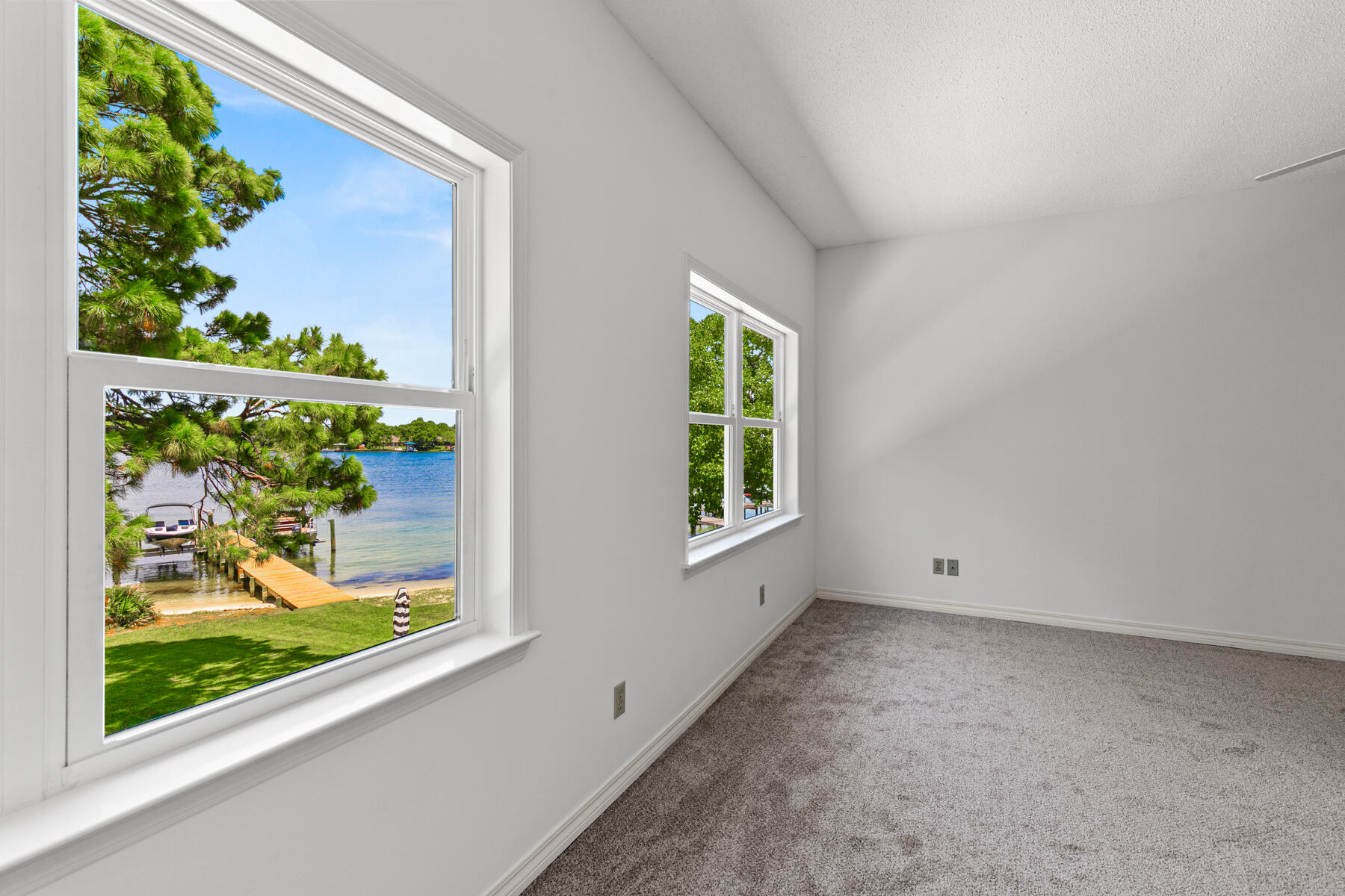 MOORINGS PH 2 - Residential
