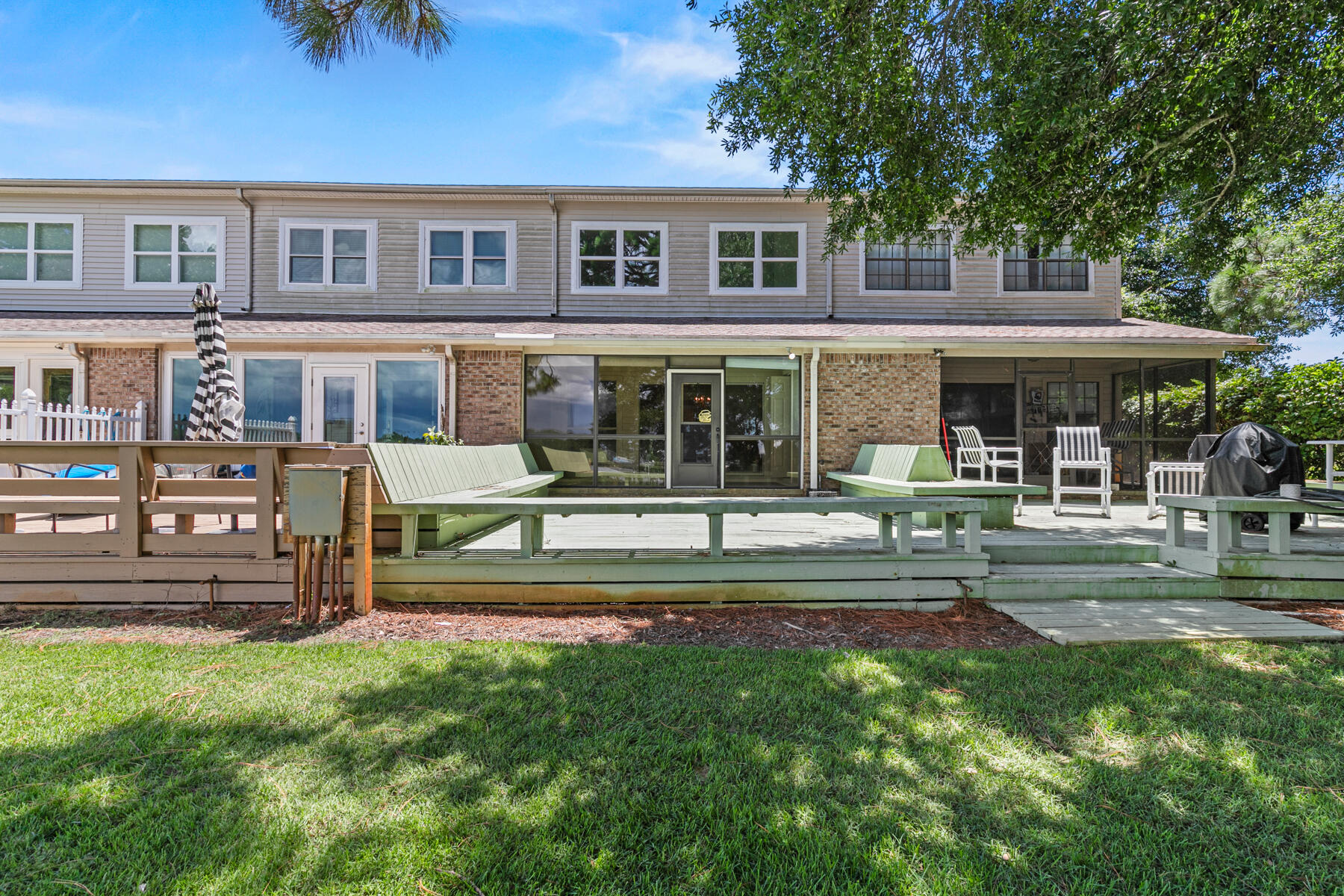 MOORINGS PH 2 - Residential