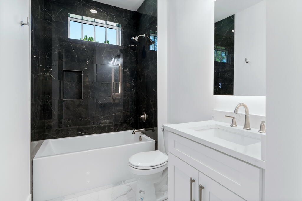 BEAR CREEK COTTAGES - Residential