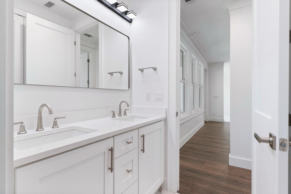 BEAR CREEK COTTAGES - Residential