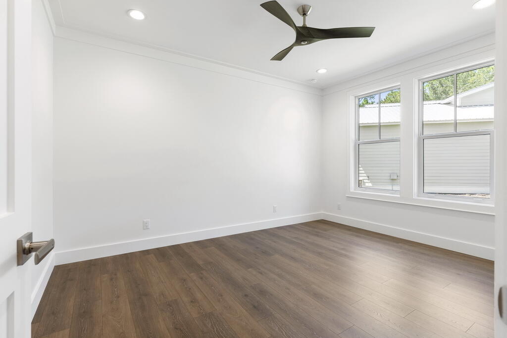 BEAR CREEK COTTAGES - Residential