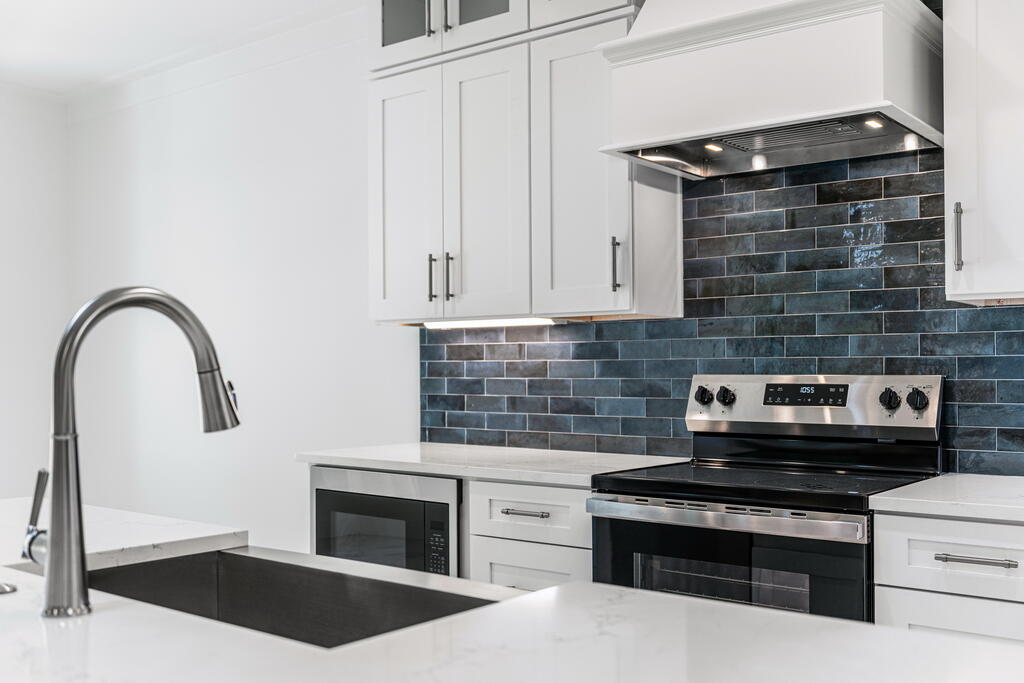 BEAR CREEK COTTAGES - Residential