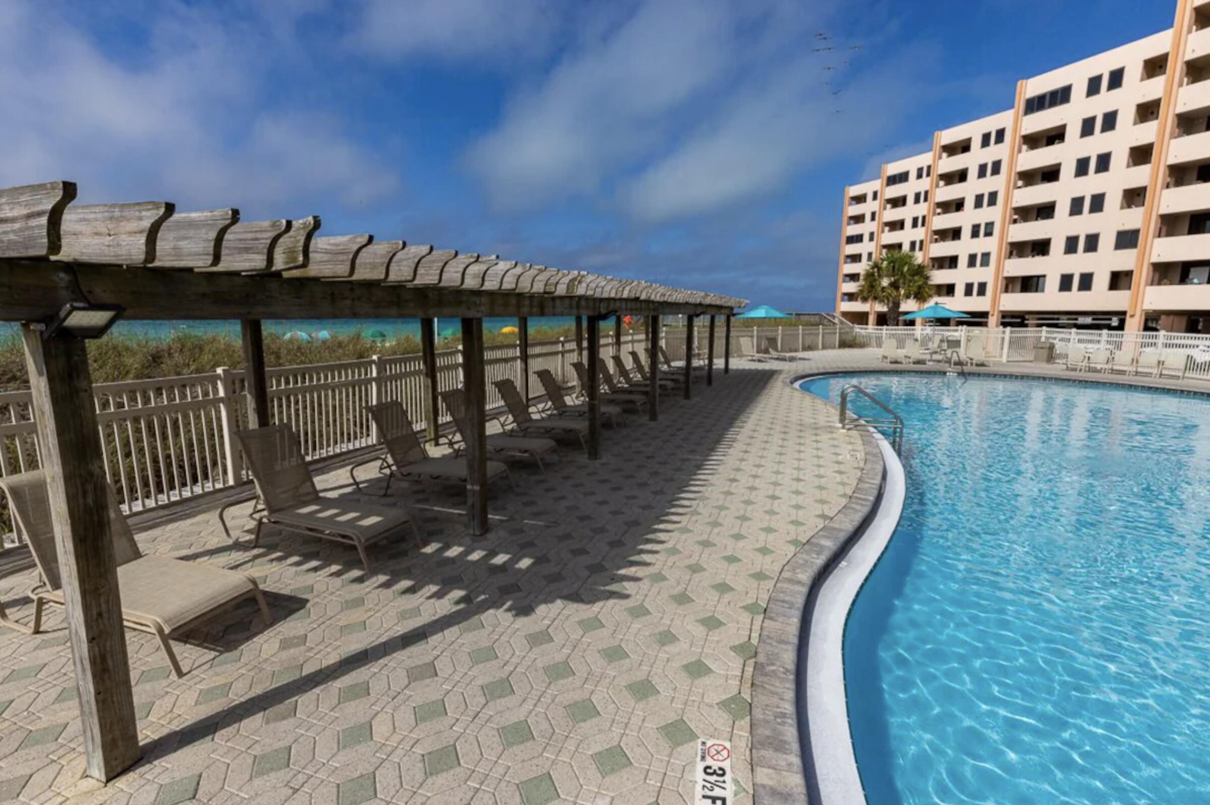 JETTY EAST CONDO - Residential