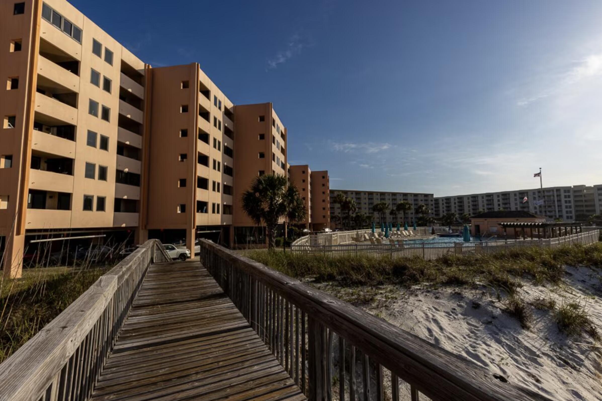 JETTY EAST CONDO - Residential