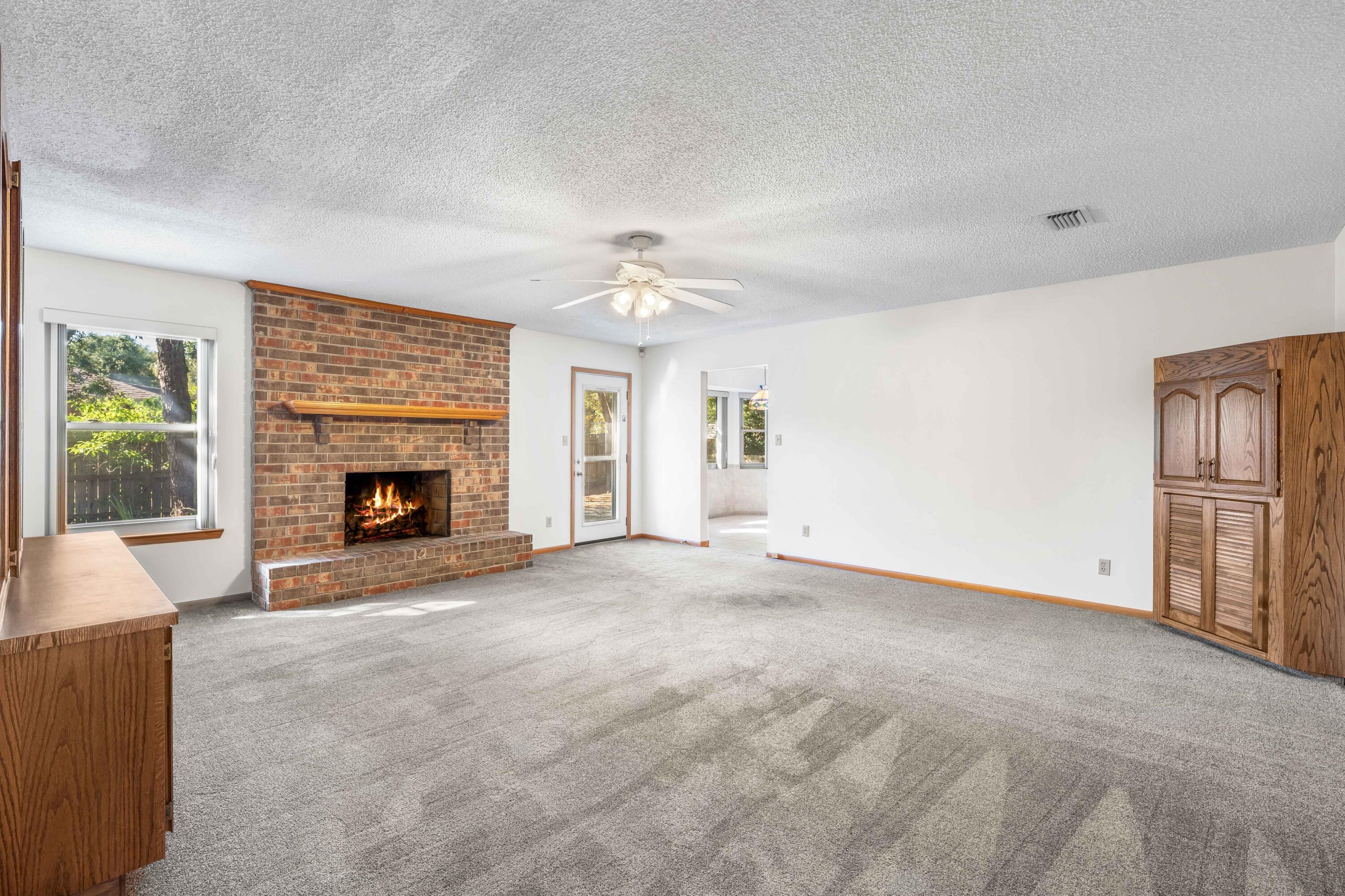 SANDPIPER COVE - Residential