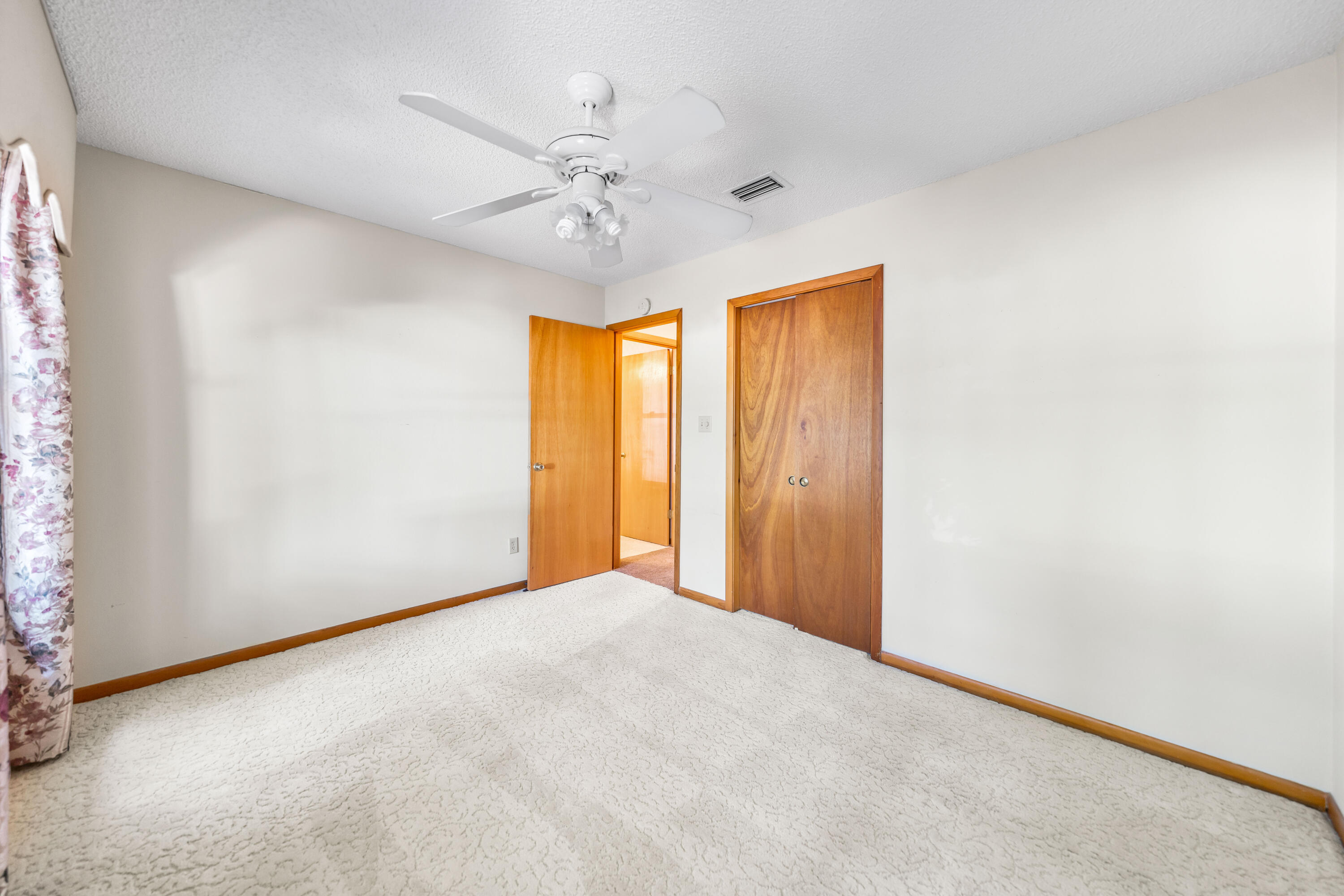 SANDPIPER COVE - Residential