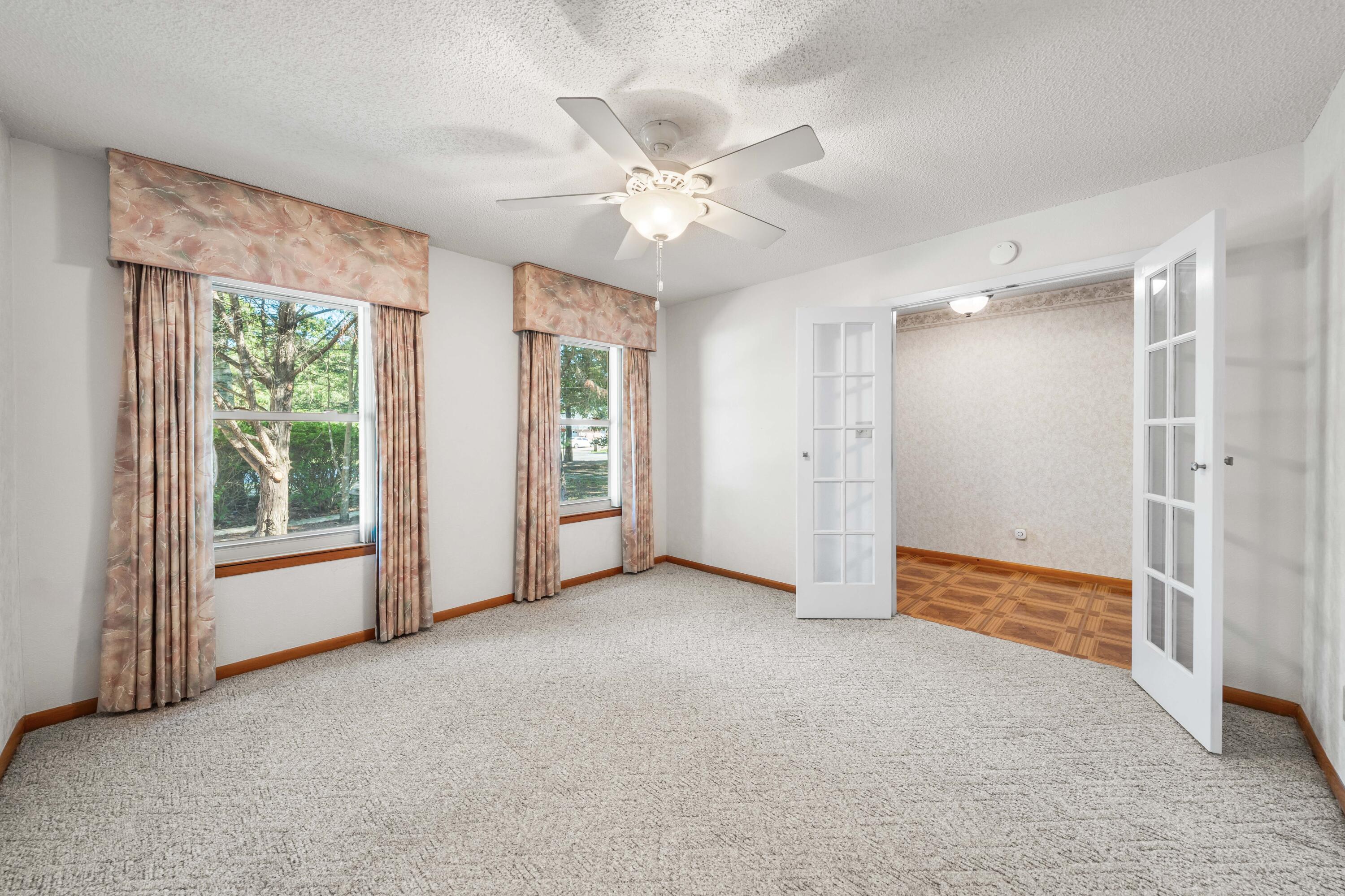 SANDPIPER COVE - Residential