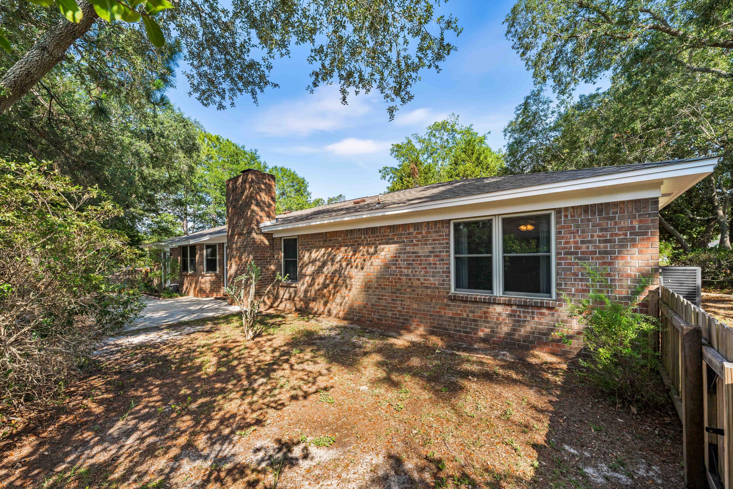 SANDPIPER COVE - Residential