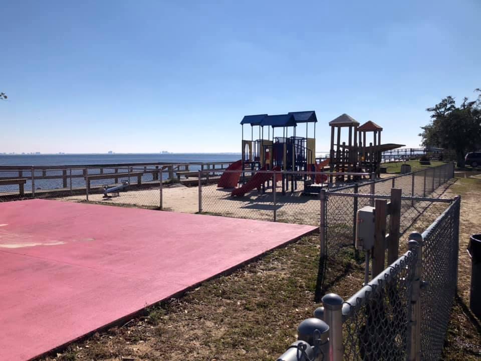 METES & BOUNDS in Mullet Creek Subd - Residential