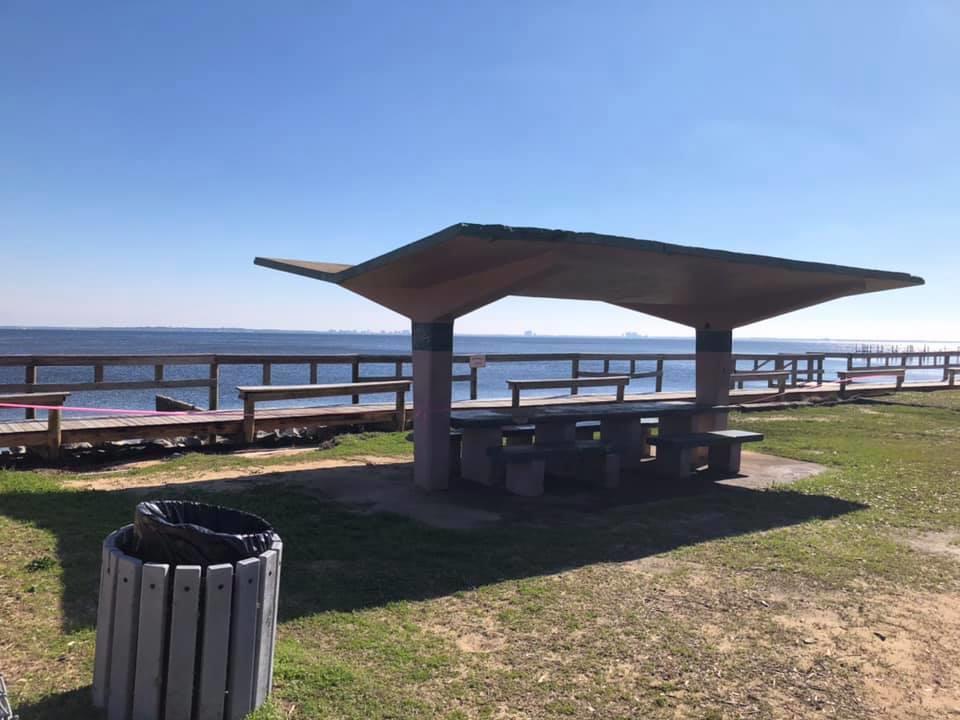 METES & BOUNDS in Mullet Creek Subd - Residential