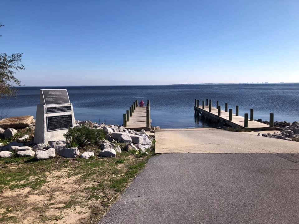 METES & BOUNDS in Mullet Creek Subd - Residential