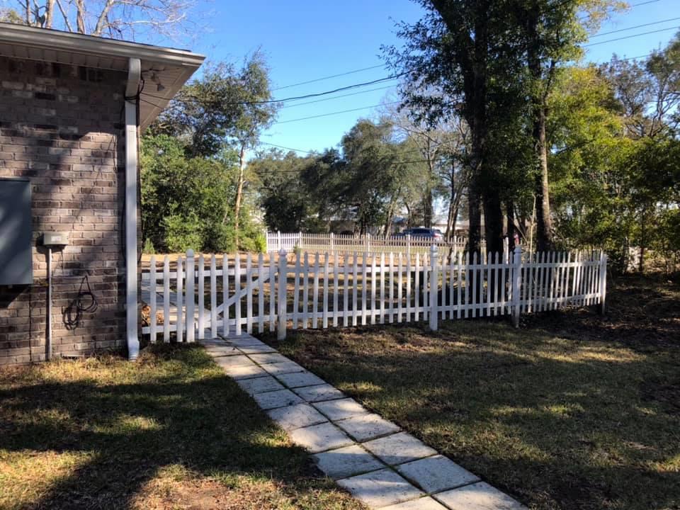 METES & BOUNDS in Mullet Creek Subd - Residential