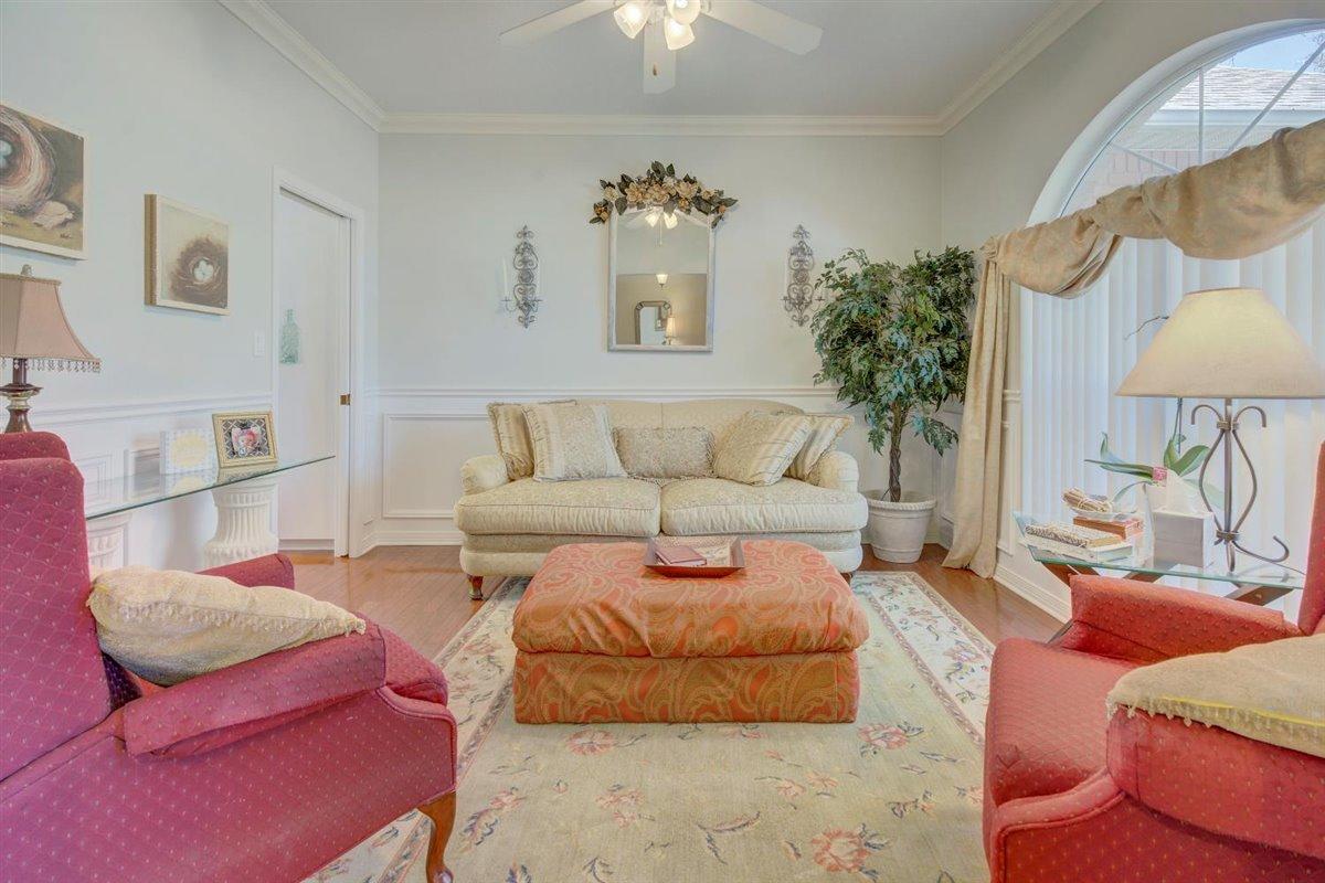 SOUTHWIND PH 5 - Residential