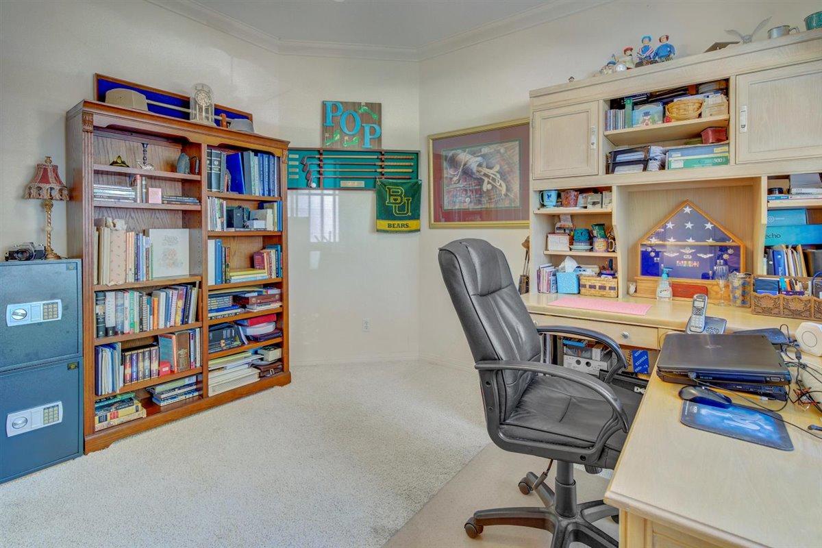 SOUTHWIND PH 5 - Residential