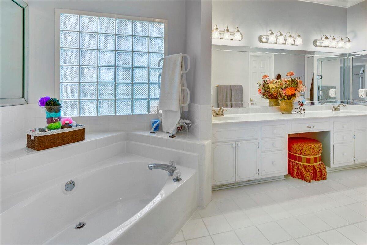 SOUTHWIND PH 5 - Residential