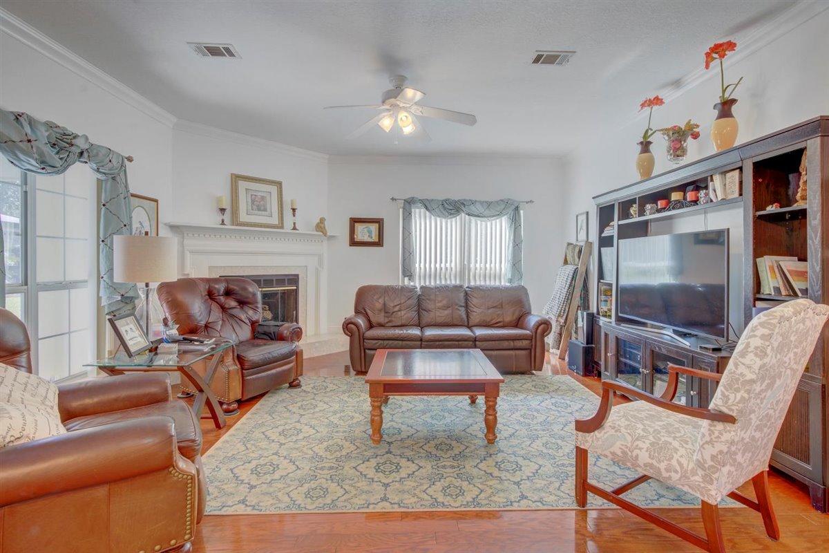 SOUTHWIND PH 5 - Residential