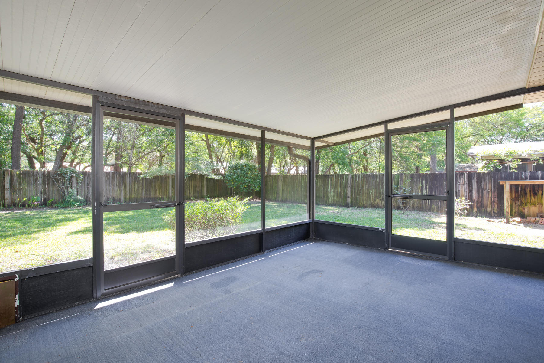 BERKSHIRE WOODS - Residential