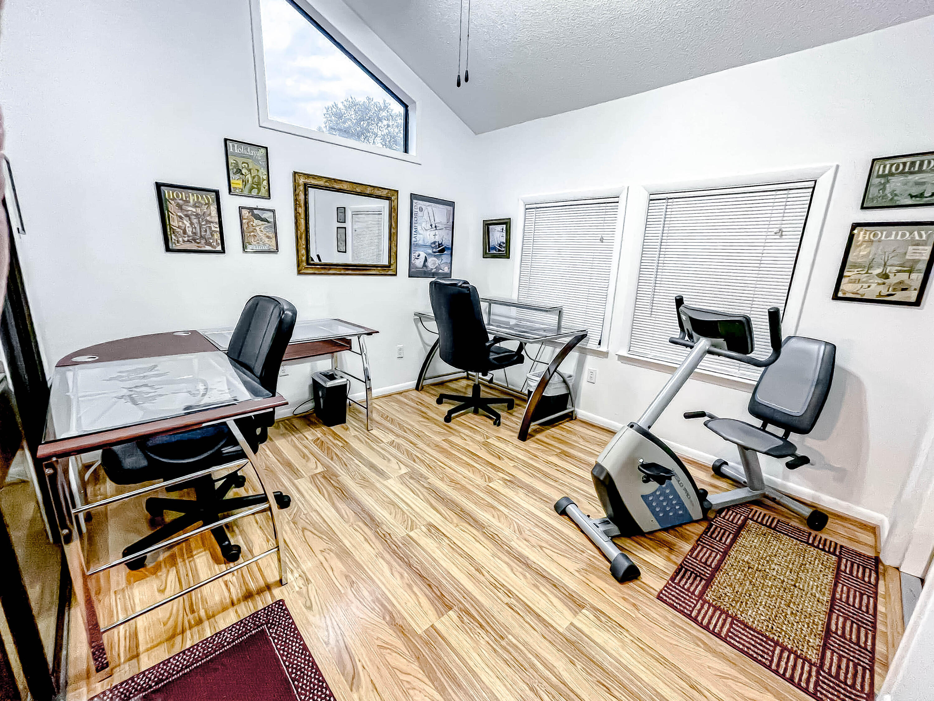 BLUWTR BAY-ROYAL OAK - Residential