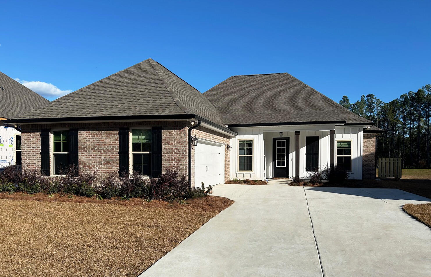 Awesome builder rate, FREE smart home package + choose 1 of the following free: front gutters, refrigerator, or window blinds. Restrictions apply.The HENRI III G in Bird Song at Hammock Bay community offers a 4BR, 3BA, open design with separate dining room. Upgrades added (list attached).  Features: separate vanities, garden tub, separate custom tiled shower, and walk-in closet in master bath, tray ceiling in master bed, kitchen island, walk-in pantry, covered porches, crown molding, recessed lighting, smart connect WIFI thermostat, smoke/carbon monoxide detectors, landscaping package, architectural 30-year shingles, flood lights, and more!Energy Efficient Features: water heater, electric kitchen appliance package, vinyl low E windows, and more! Energy Star Partner.