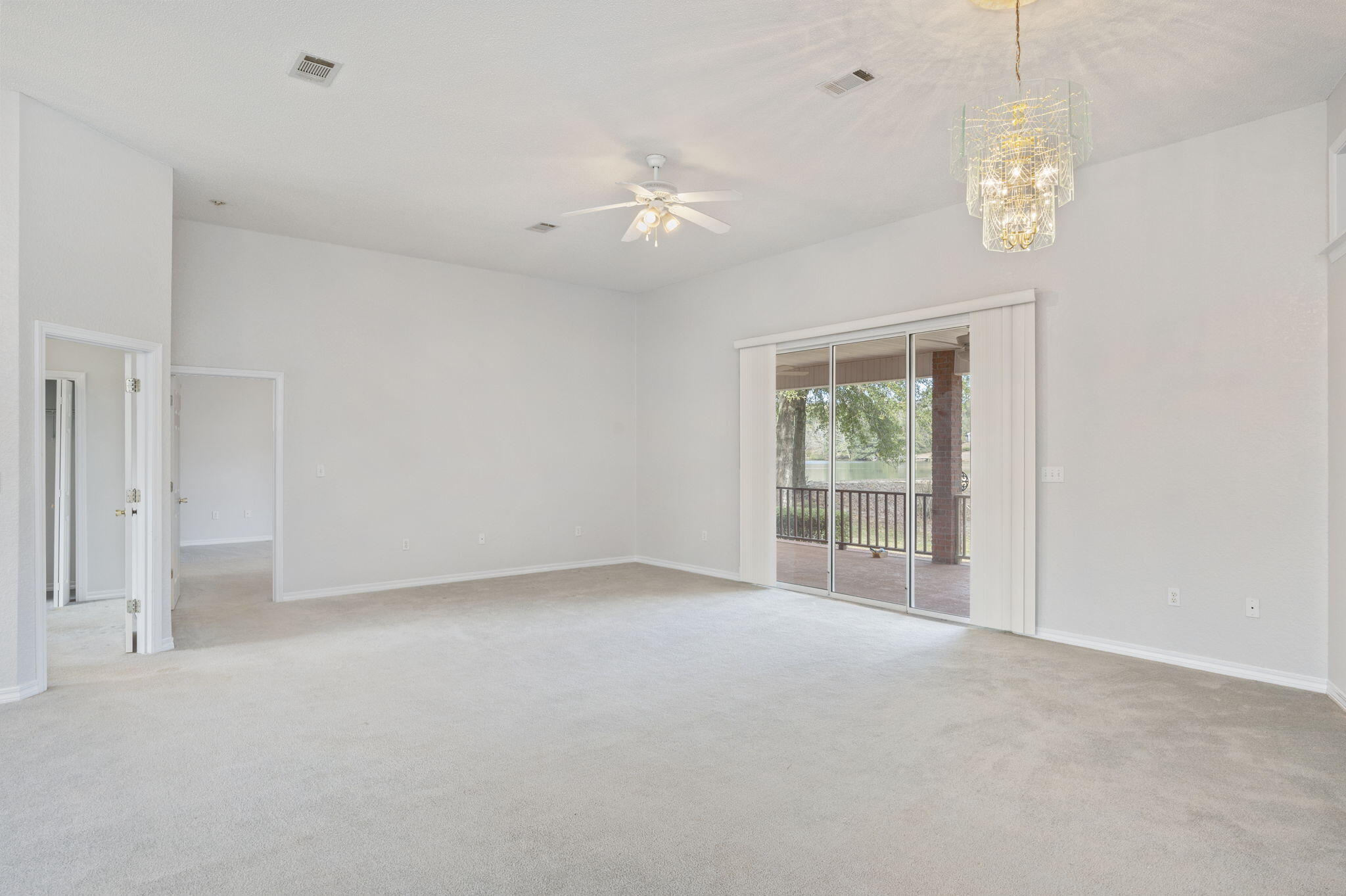 DEL CERRO VISTA - Residential