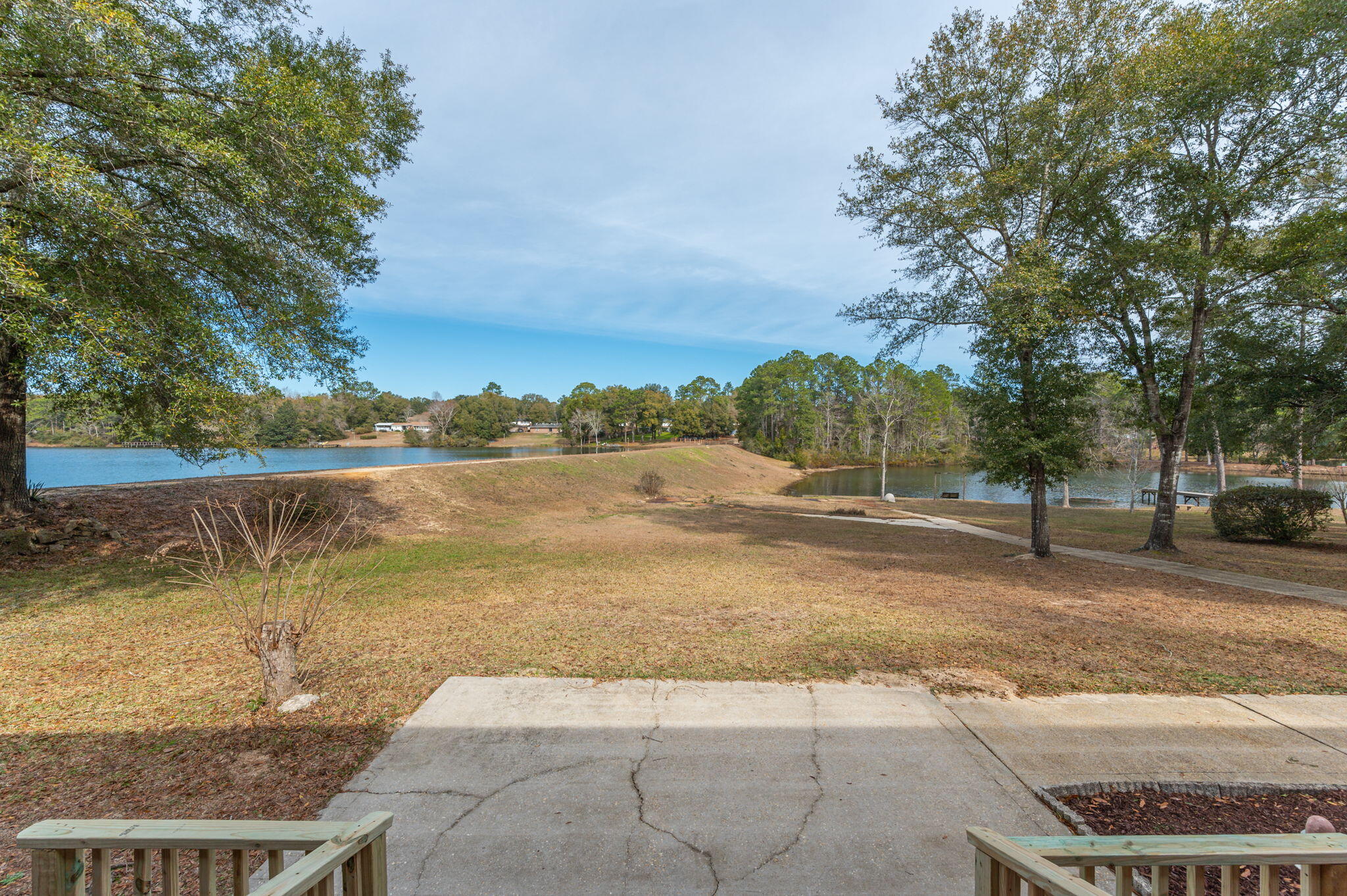 DEL CERRO VISTA - Residential