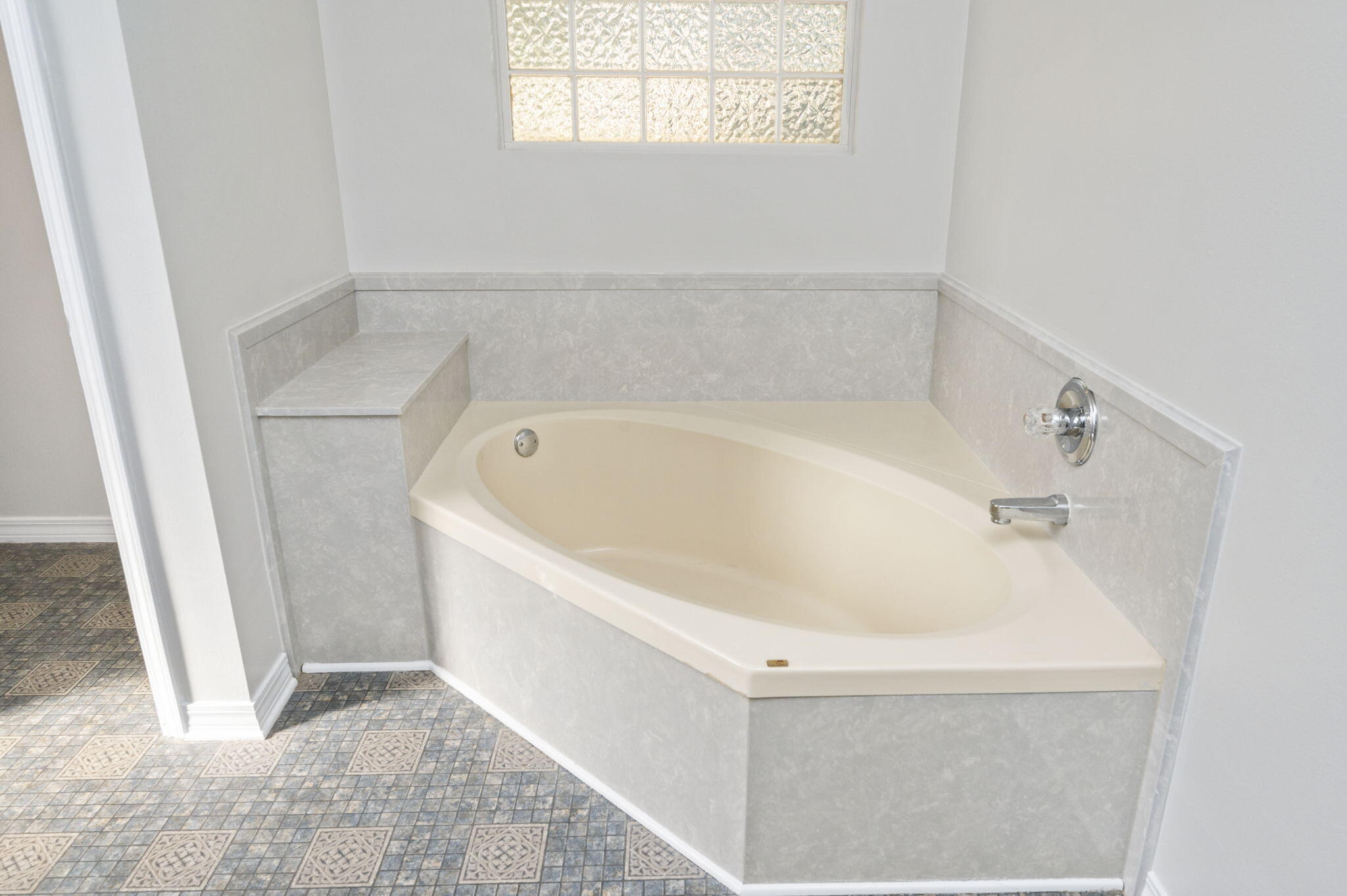 DEL CERRO VISTA - Residential