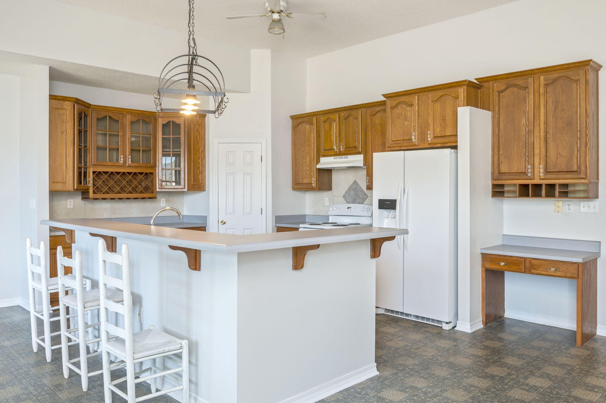 DEL CERRO VISTA - Residential