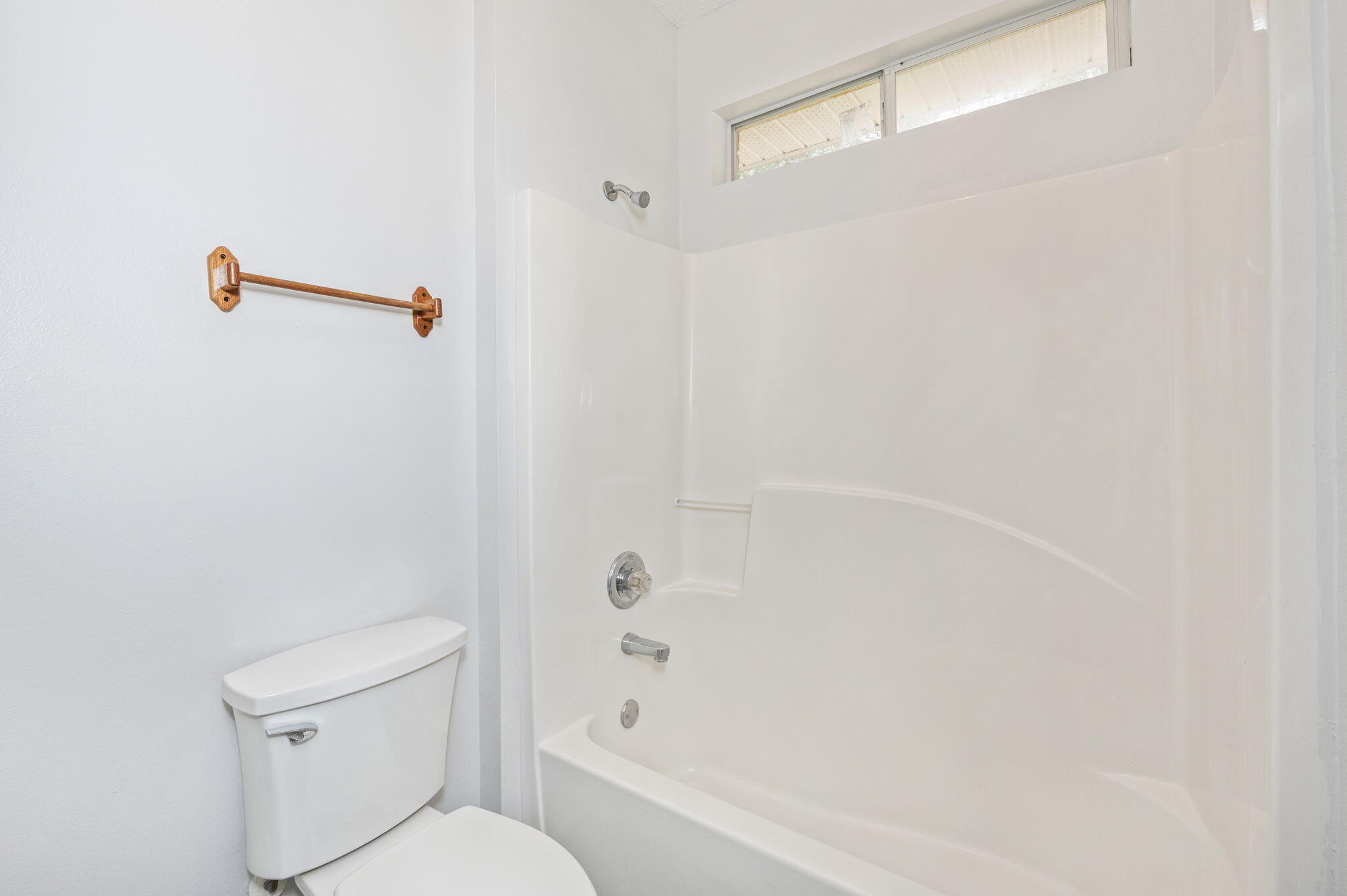 DEL CERRO VISTA - Residential