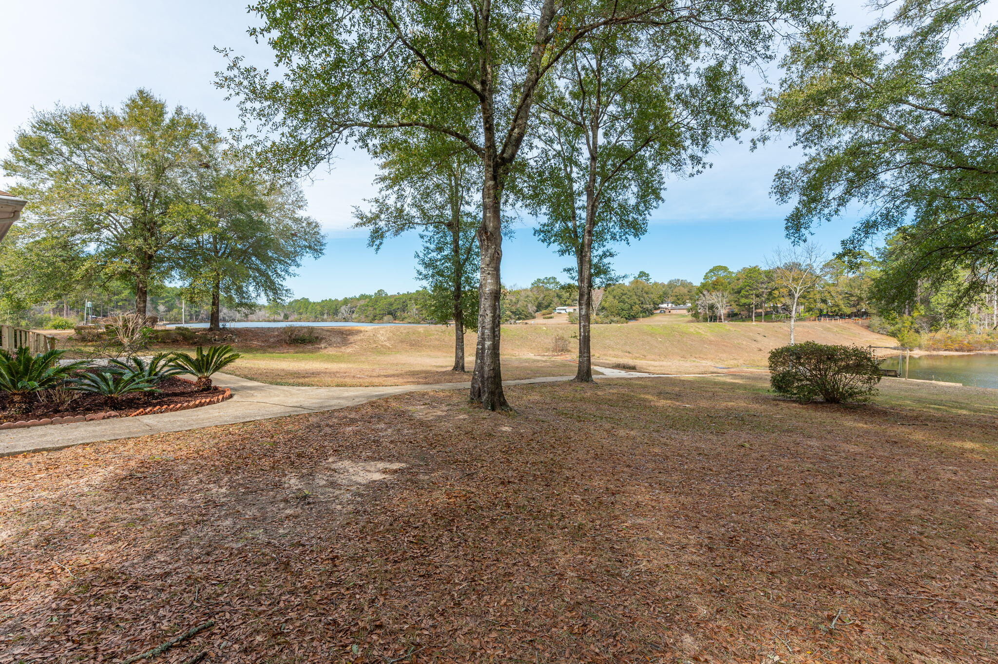 DEL CERRO VISTA - Residential