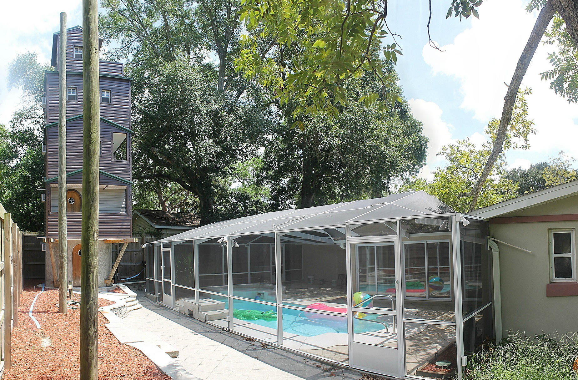 CAROLINE ADDN UNIT 2 - Residential