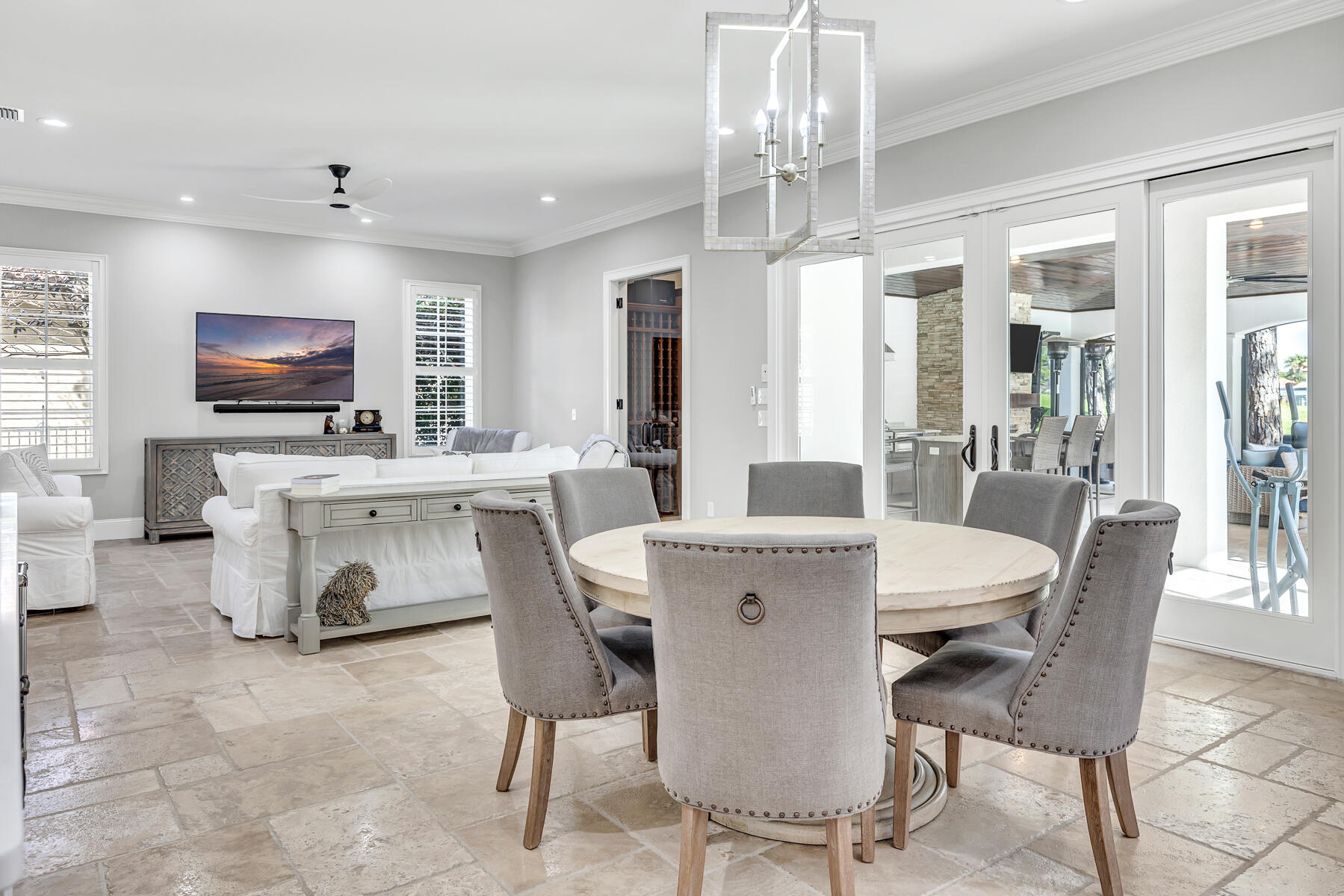 BURNT PINE - Residential