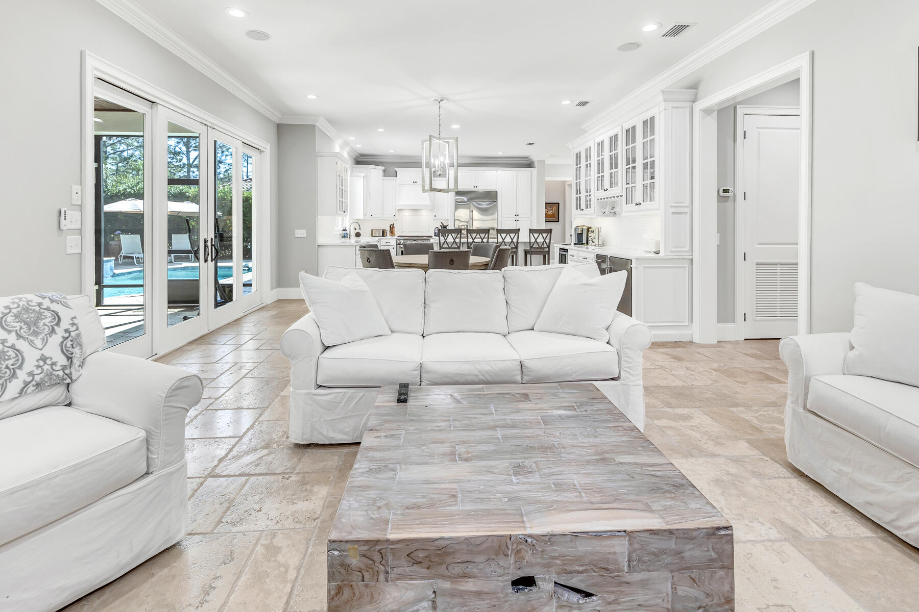 BURNT PINE - Residential