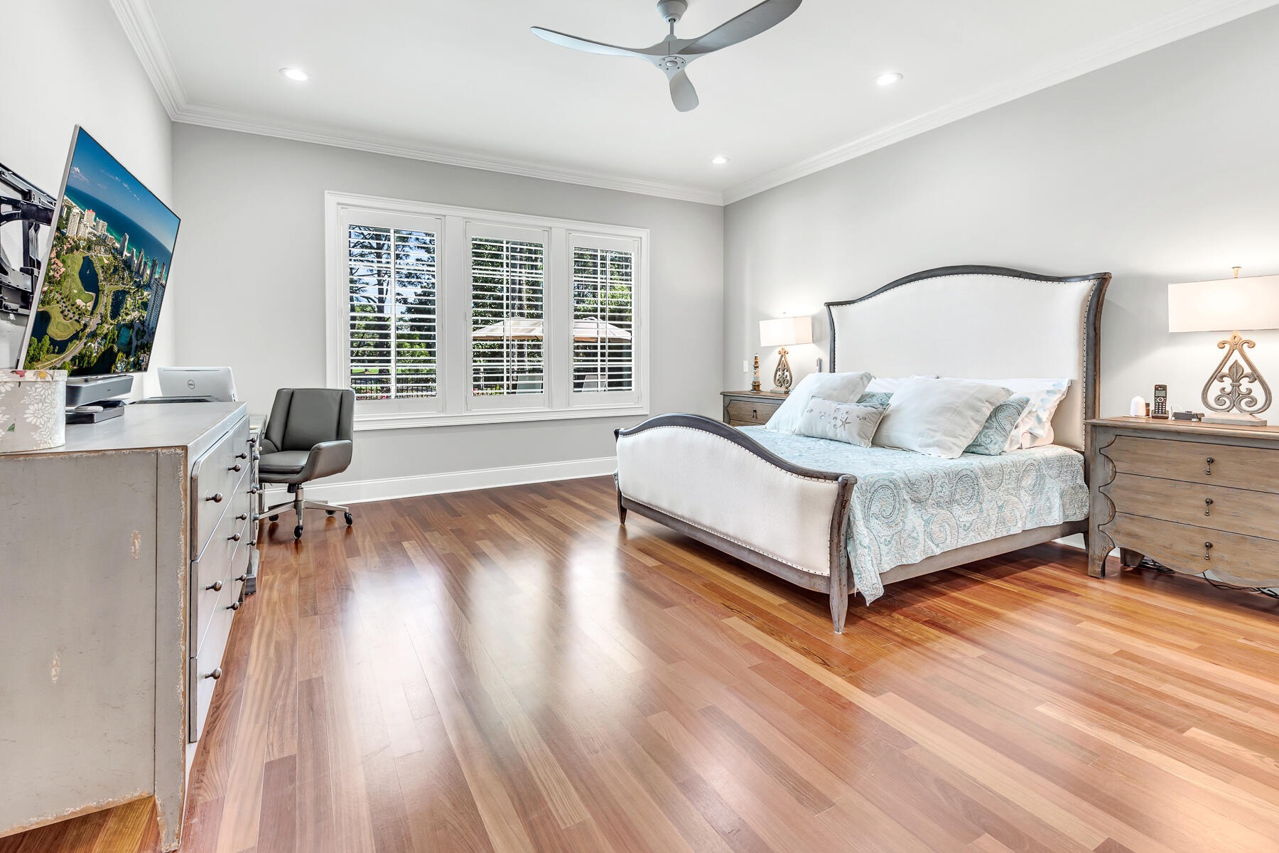 BURNT PINE - Residential