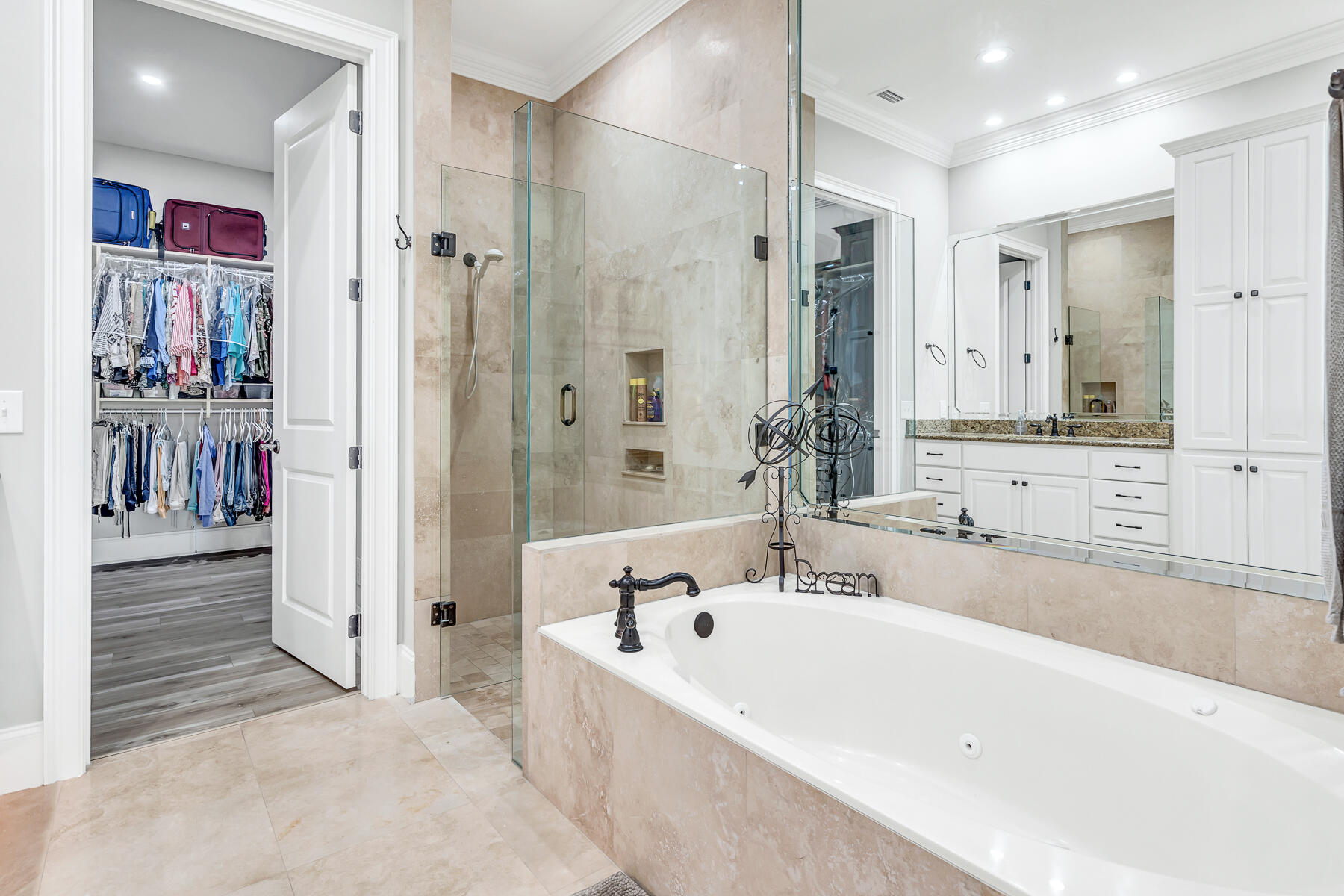 BURNT PINE - Residential