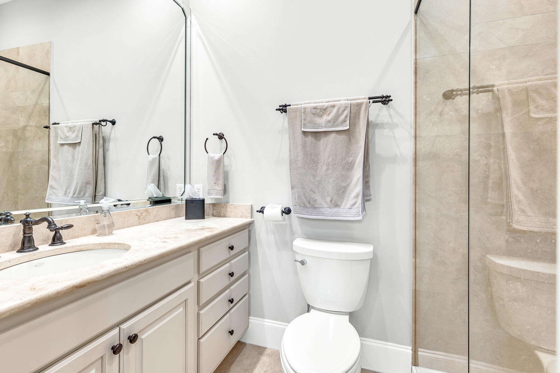 BURNT PINE - Residential