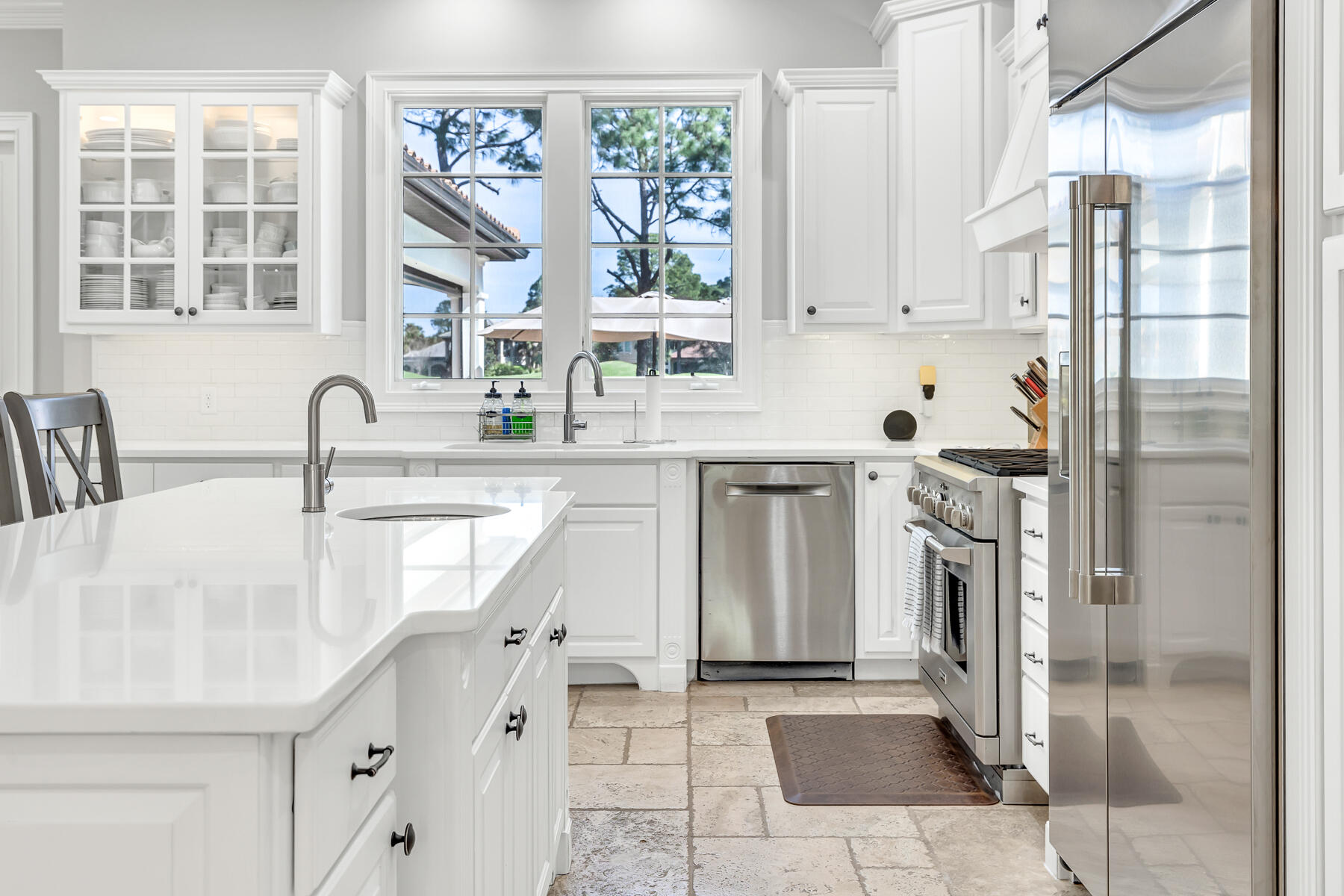 BURNT PINE - Residential