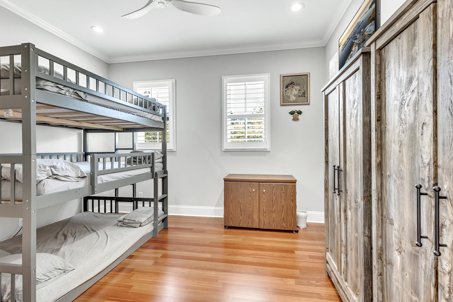 BURNT PINE - Residential