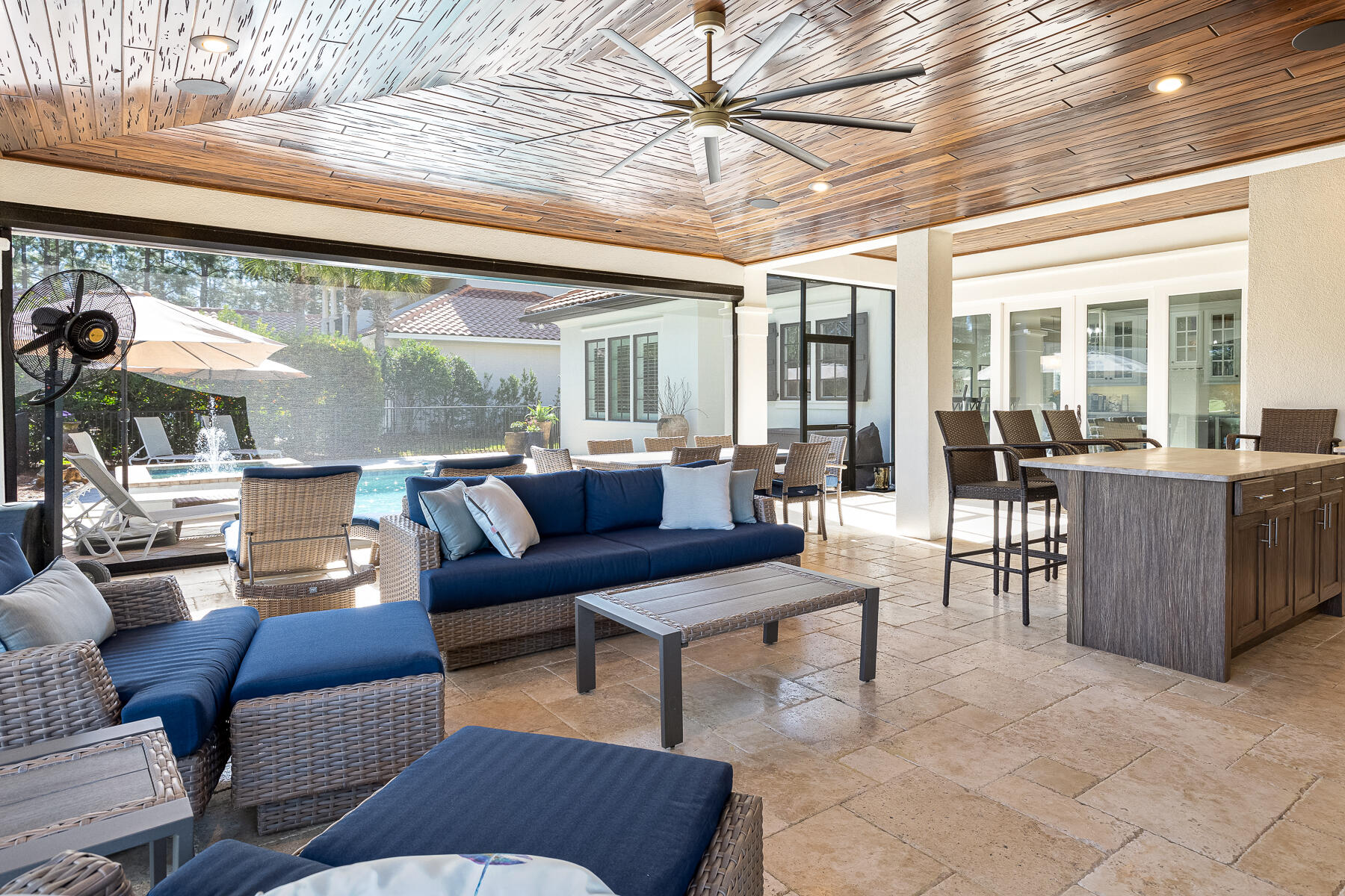 BURNT PINE - Residential