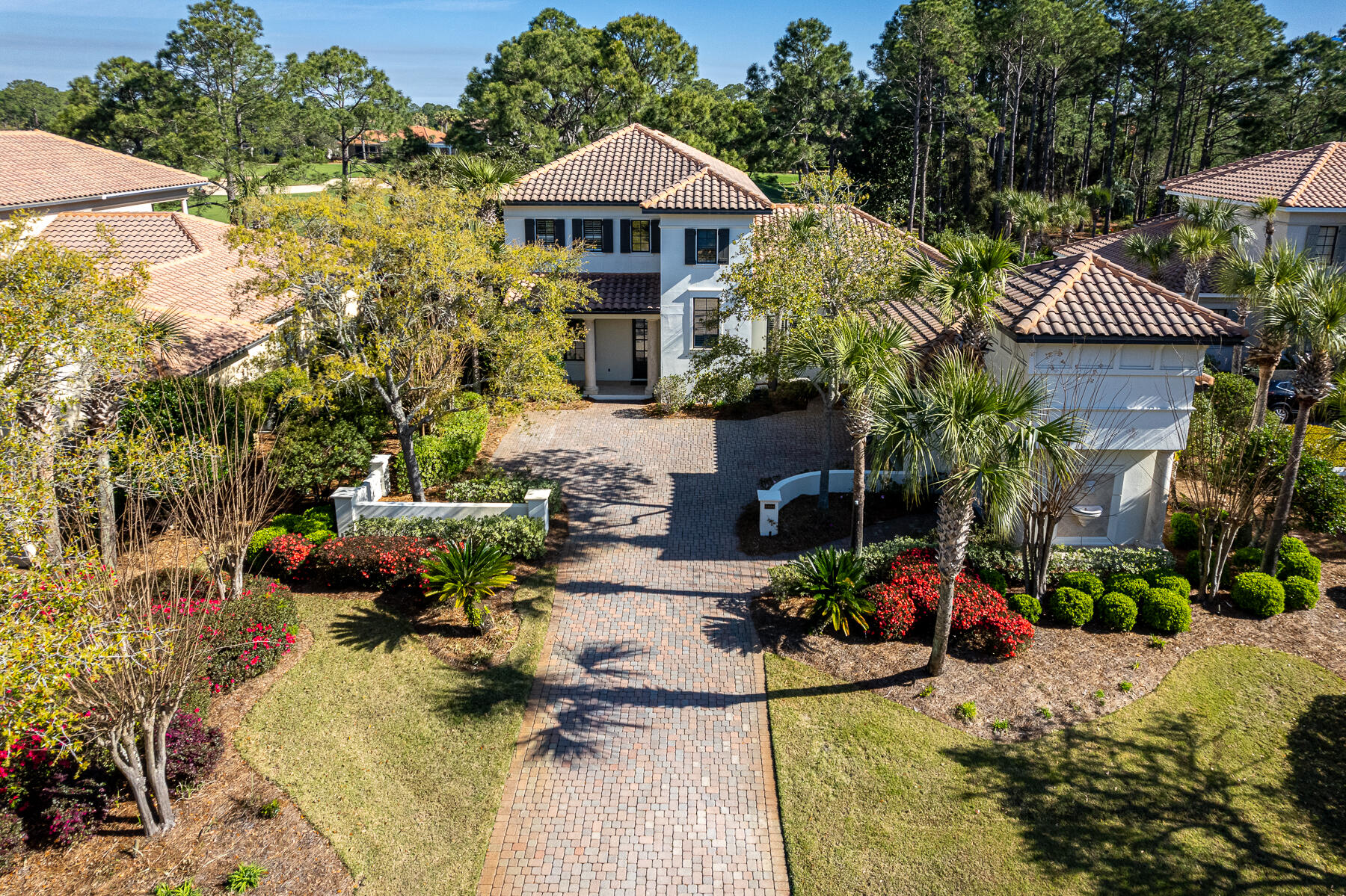 BURNT PINE - Residential