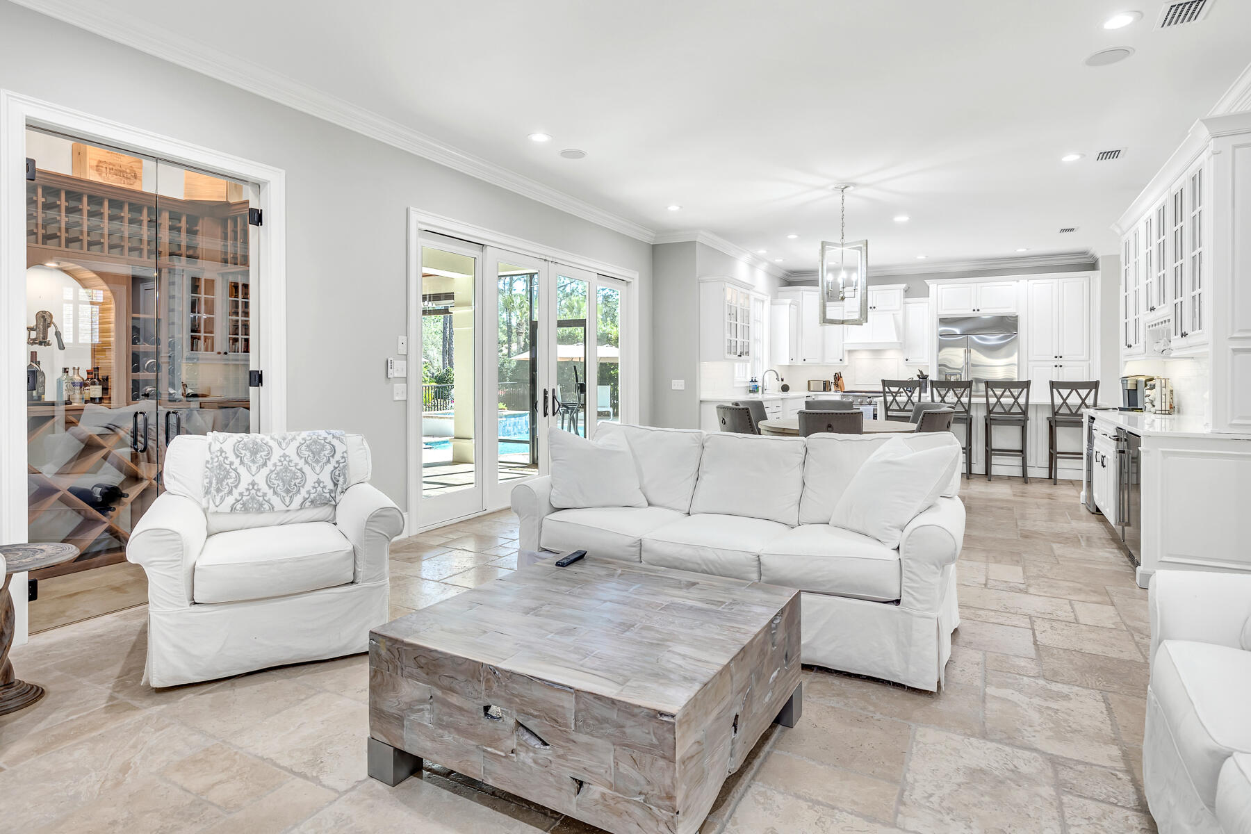 BURNT PINE - Residential