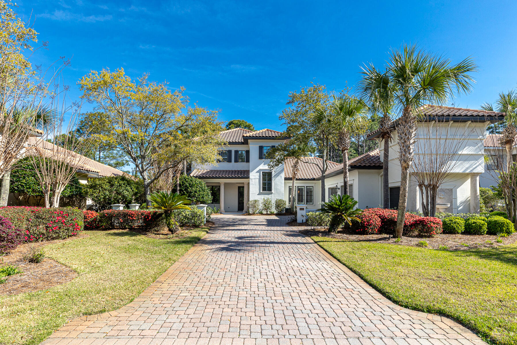 BURNT PINE - Residential