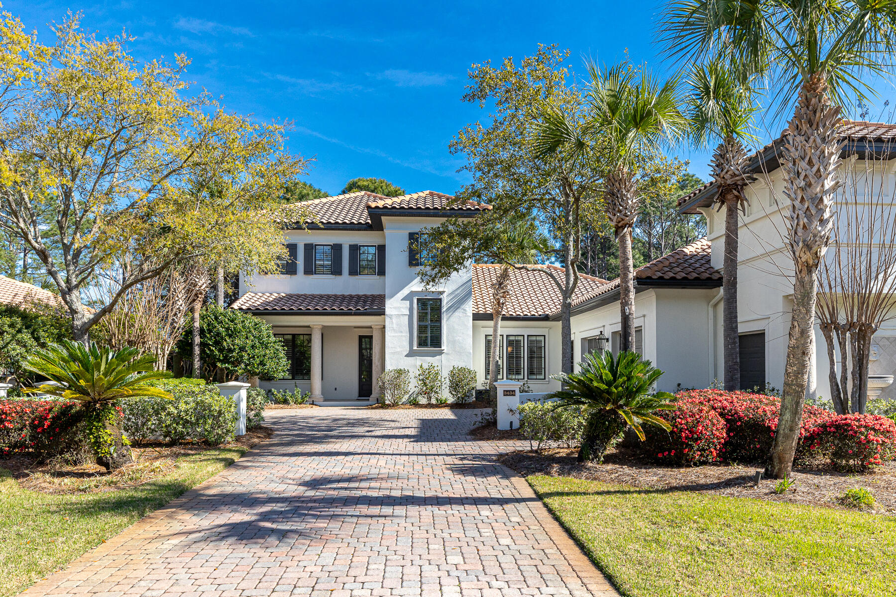 BURNT PINE - Residential