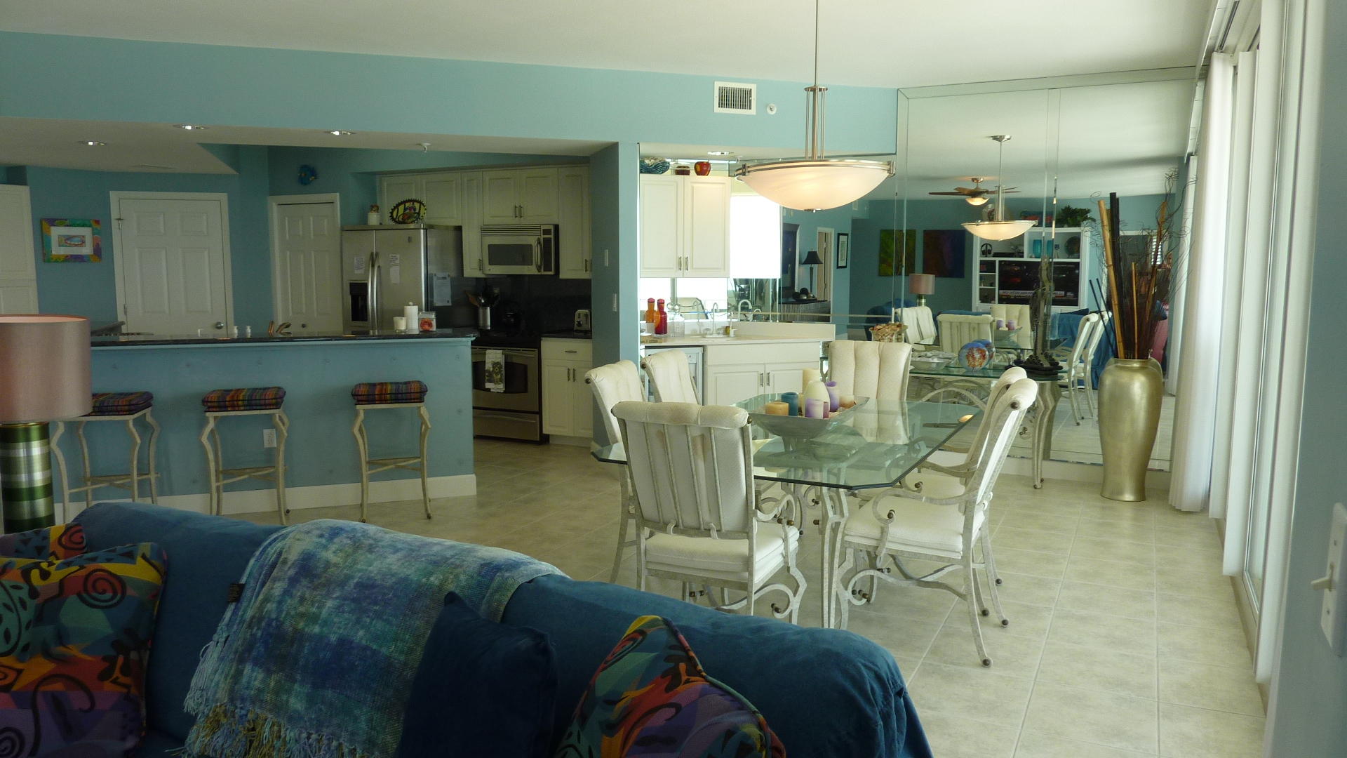 OCEANIA CONDO - Residential