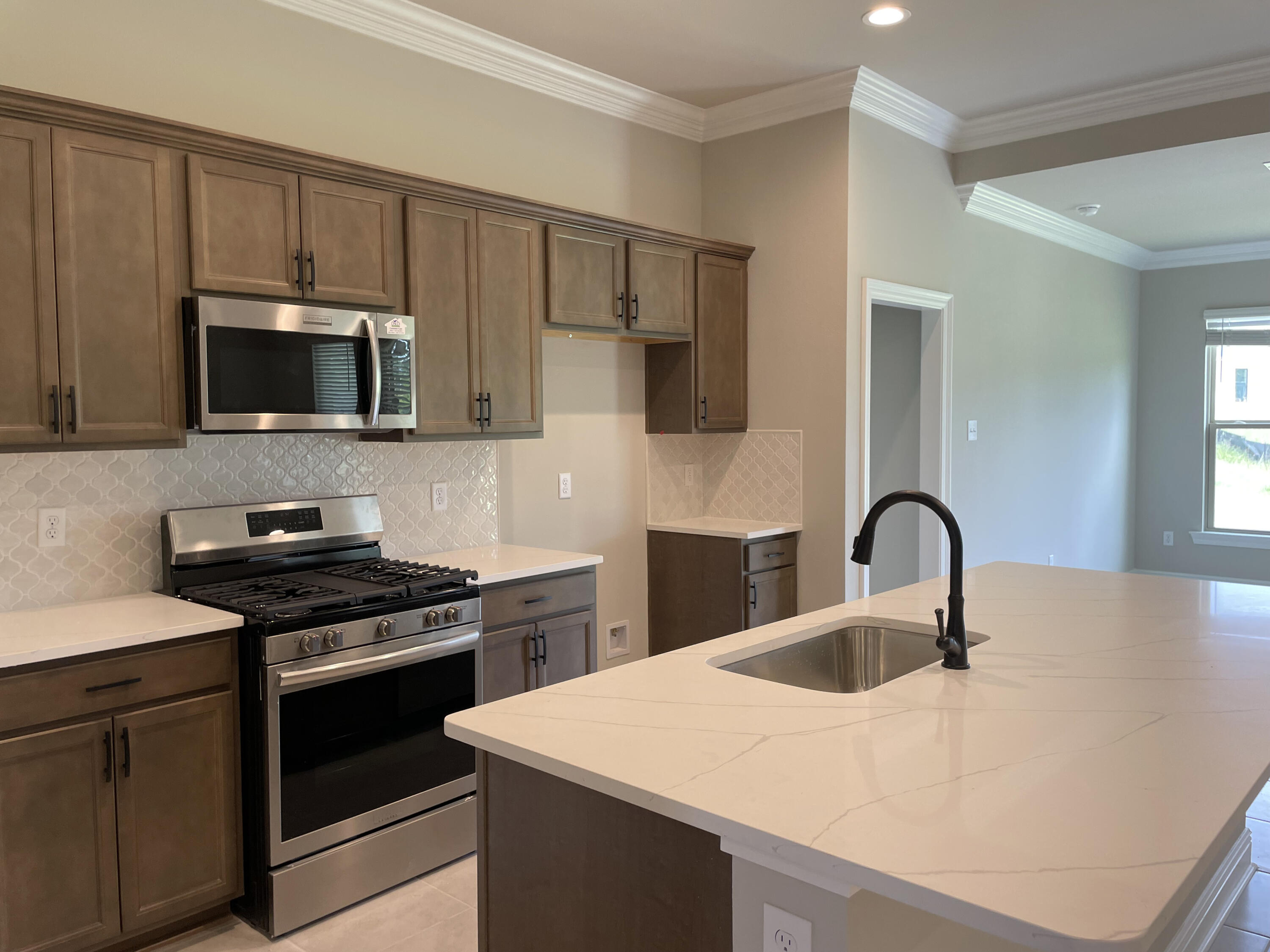 THE BLUFFS AT LAFAYETTE - Residential