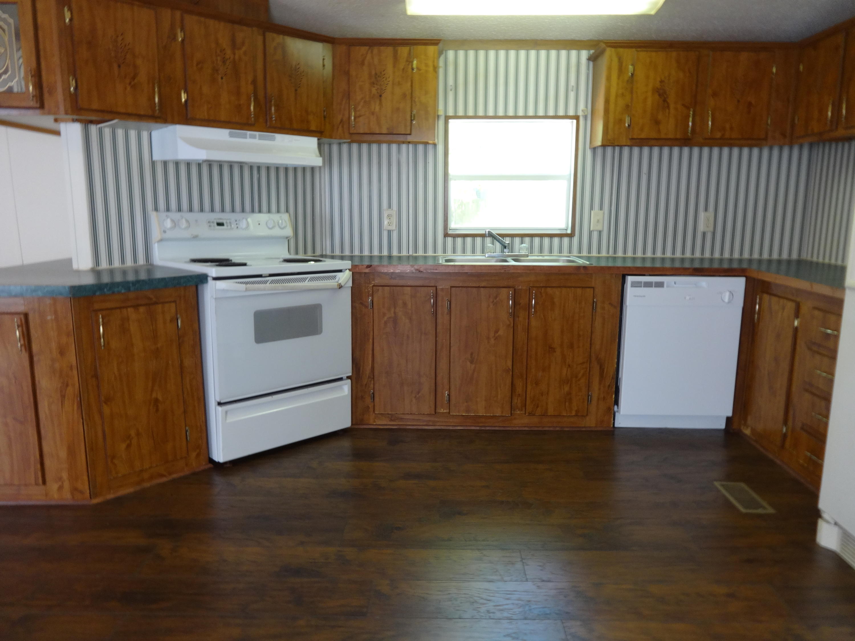 CRESTVIEW - Residential Lease