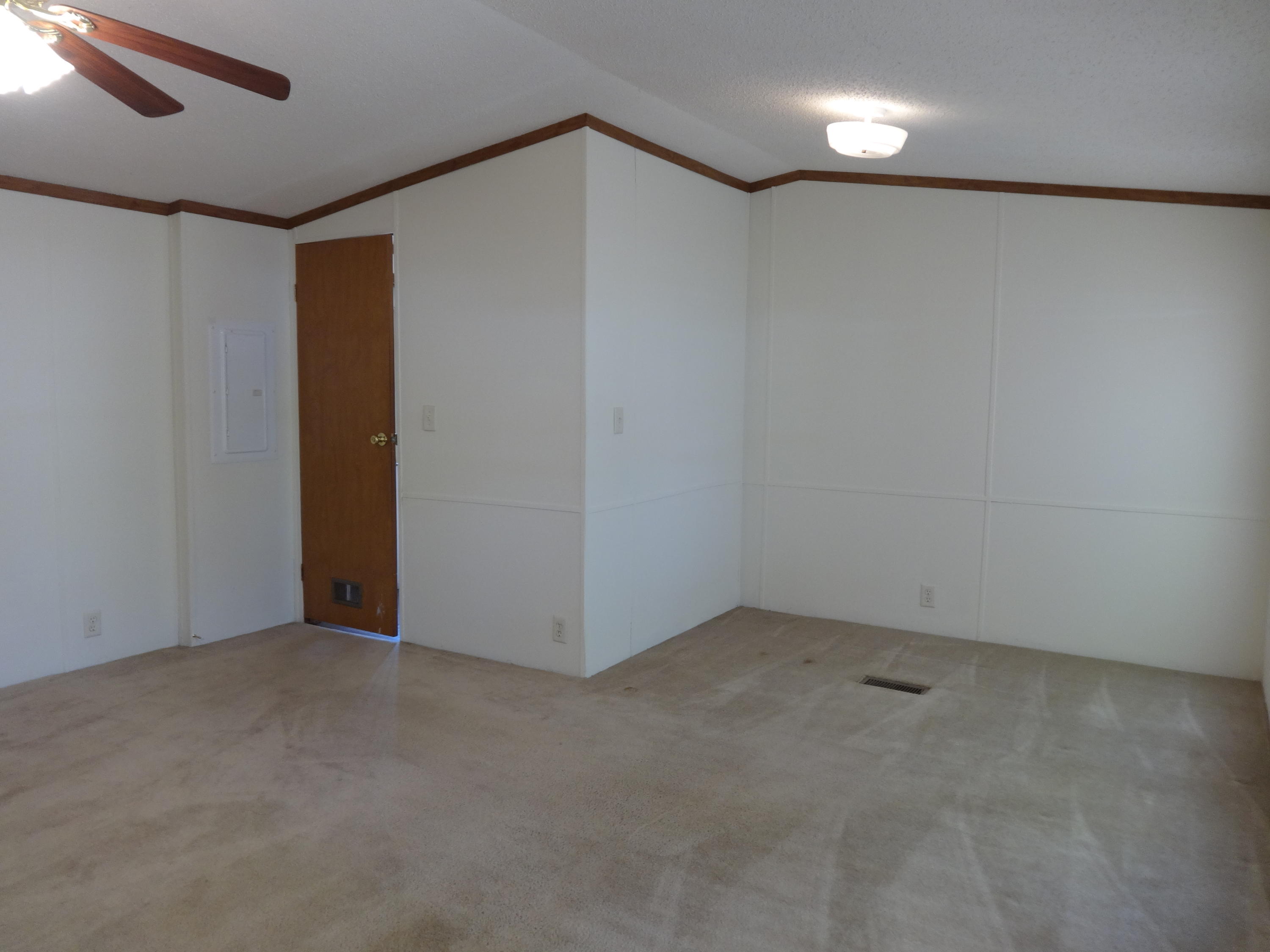 CRESTVIEW - Residential Lease